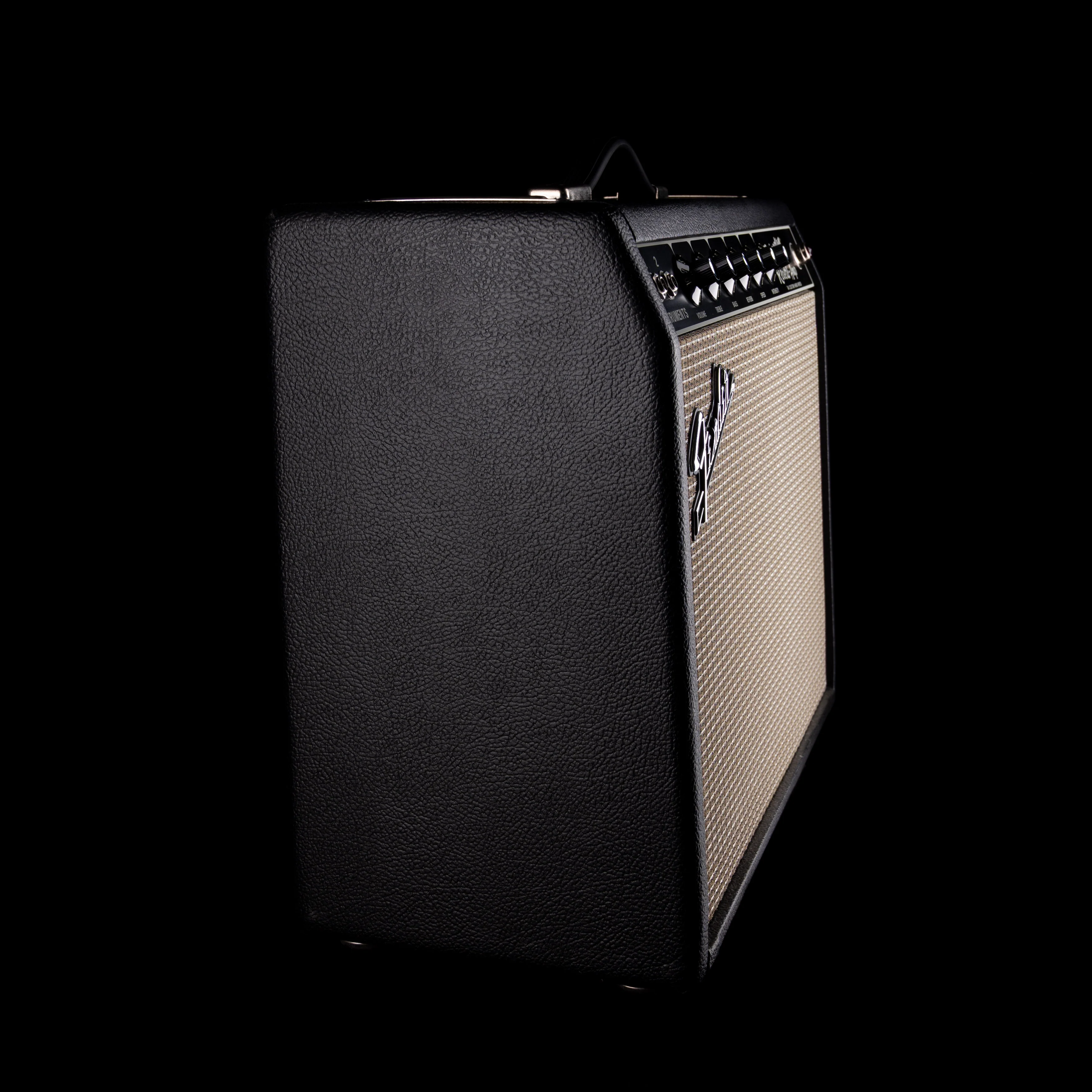 Pre Owned 2021 Fender '64 Custom Princeton Reverb 1x10" Tube Guitar Amplifier Combo with Cover - Image 6