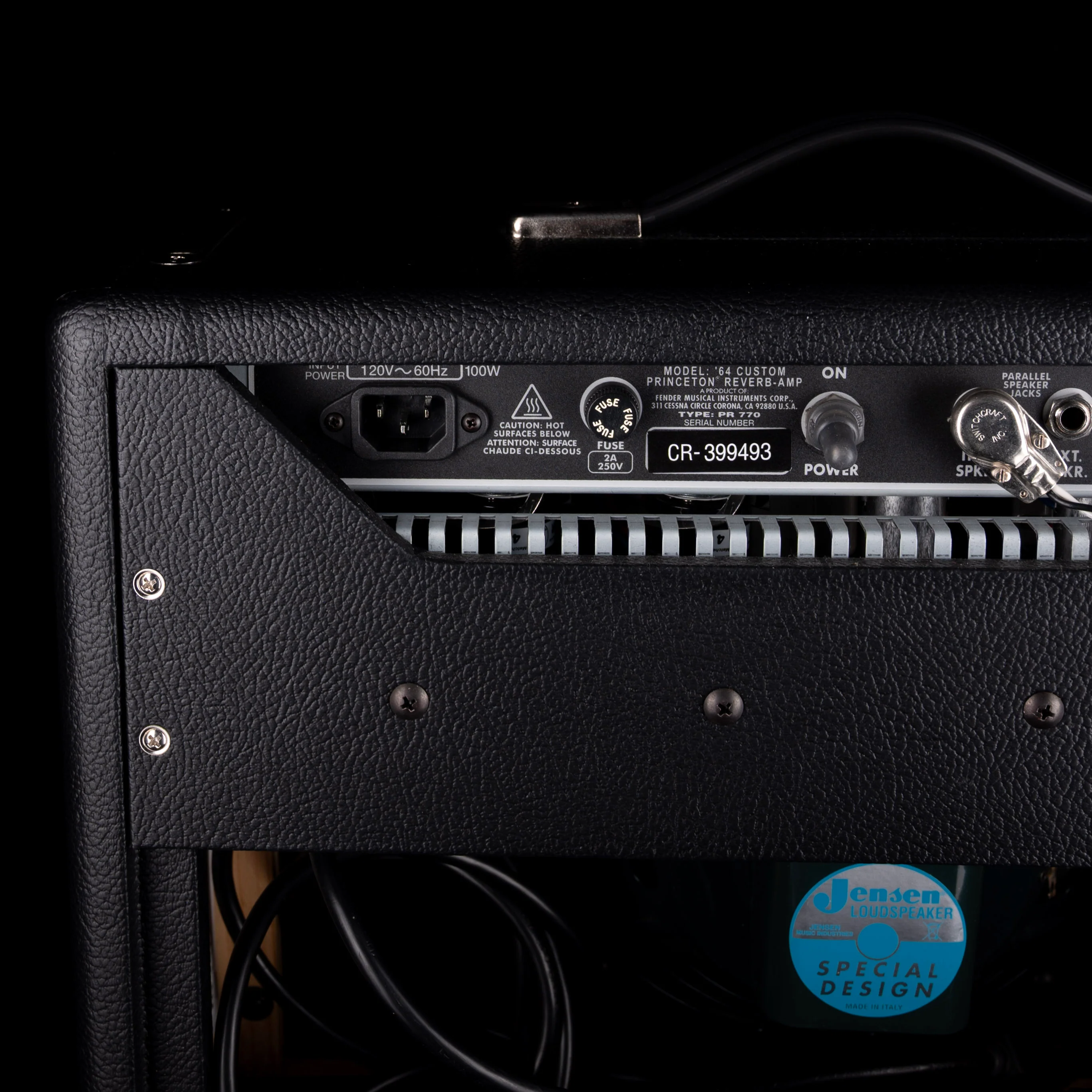 Pre Owned 2021 Fender '64 Custom Princeton Reverb 1x10" Tube Guitar Amplifier Combo with Cover - Image 9