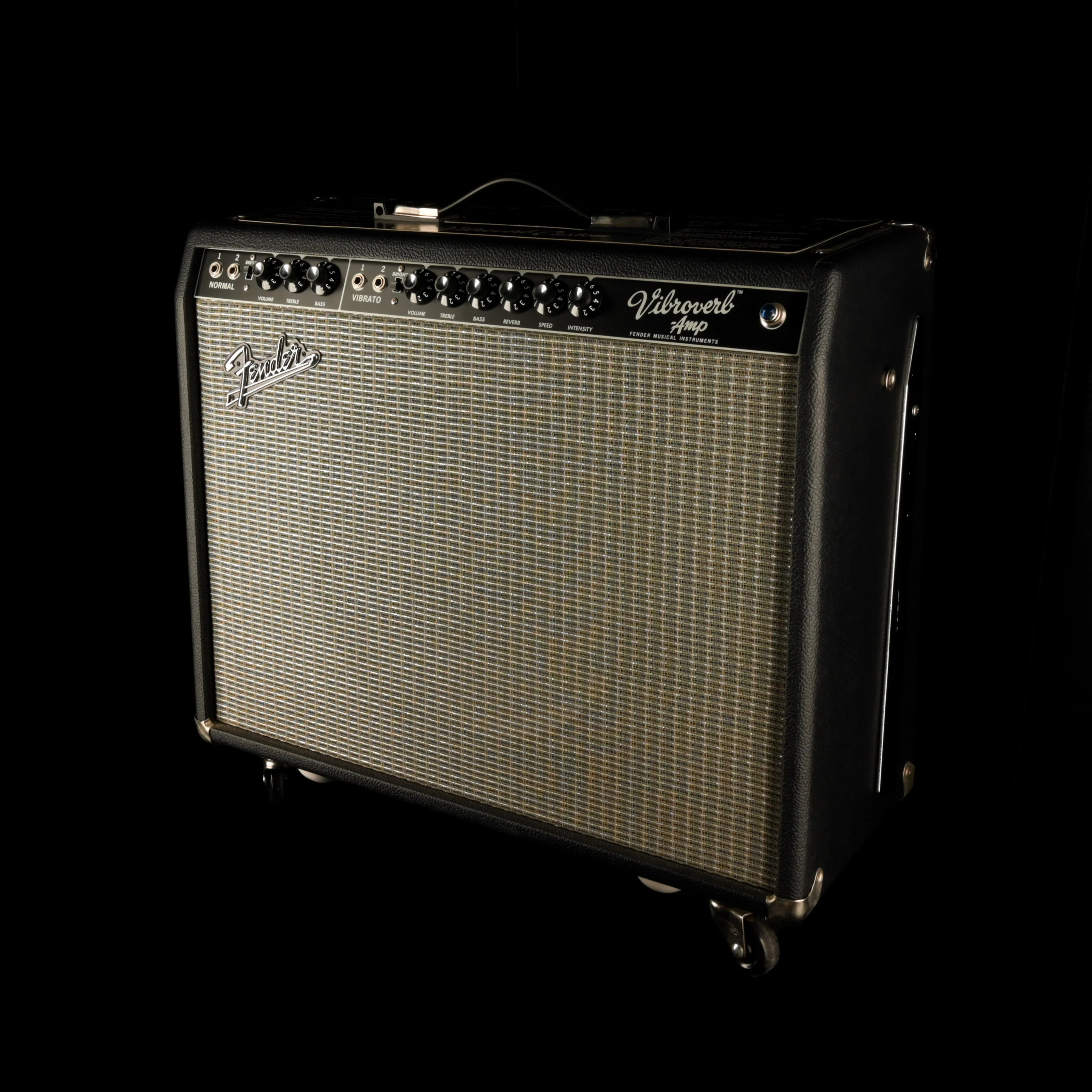 Pre Owned Fender '64 Vibroverb Custom Guitar Amp Combo With Footswitch And Cover - Image 2