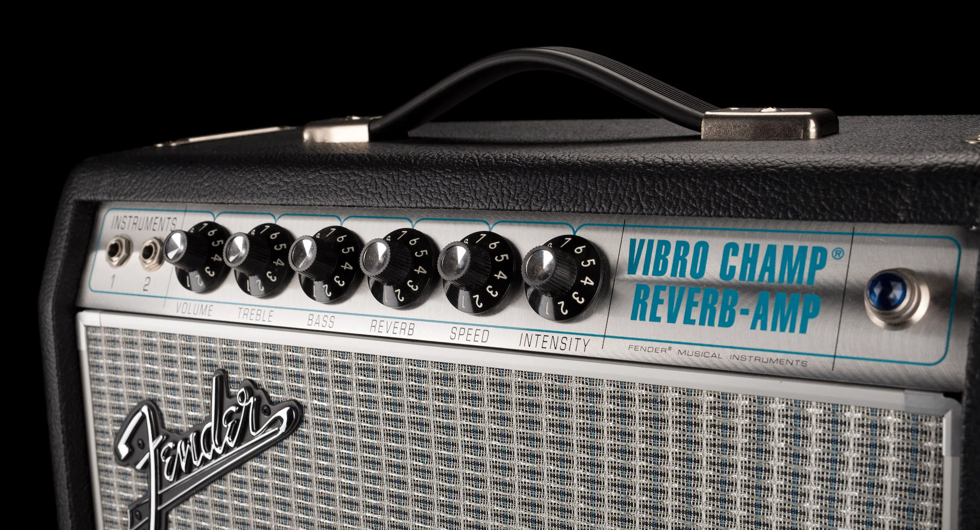 Pre Owned Fender 68 Custom Pro Vibro Champ Reverb Black Guitar Amp Combo - Image 3