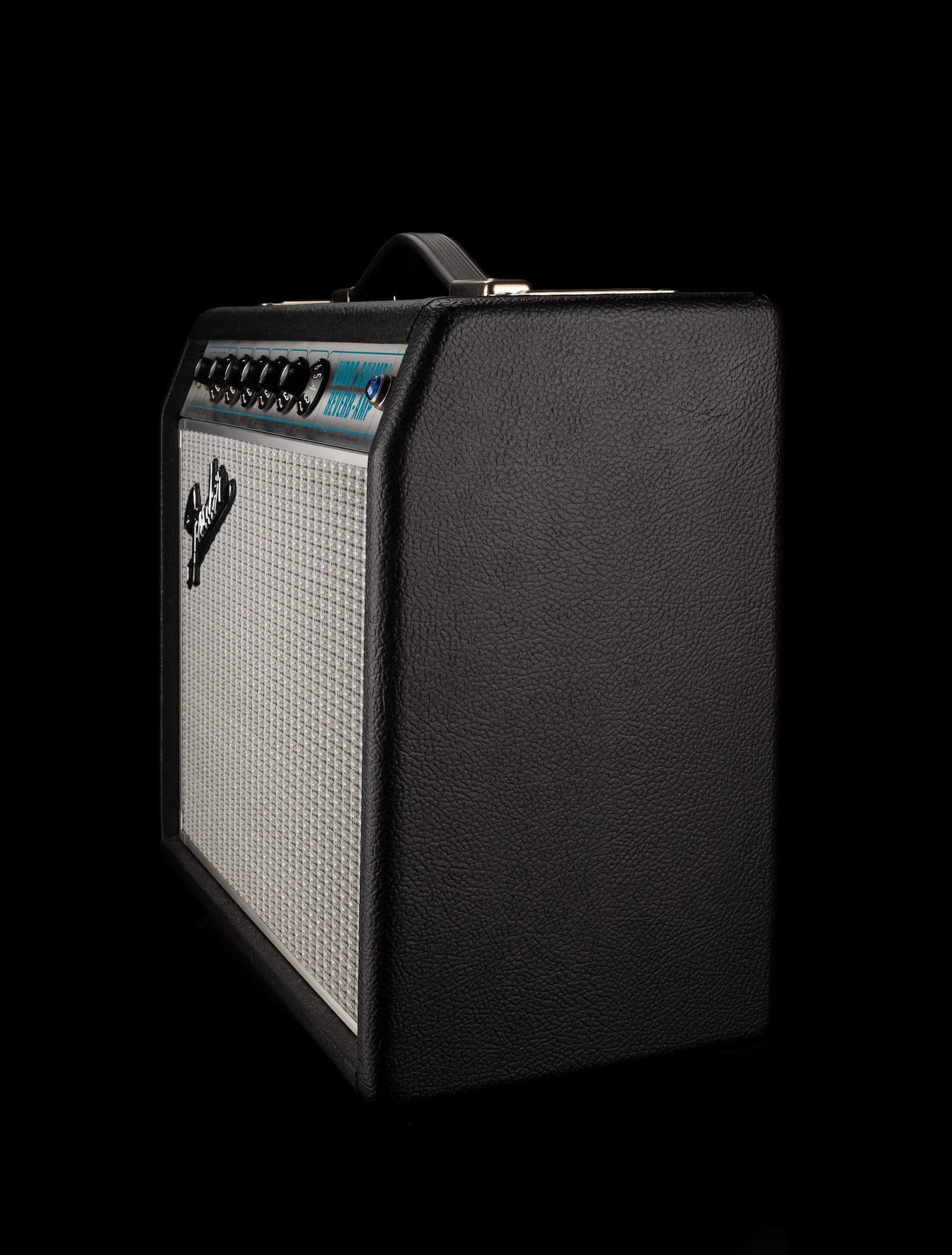 Pre Owned Fender 68 Custom Pro Vibro Champ Reverb Black Guitar Amp Combo - Image 6