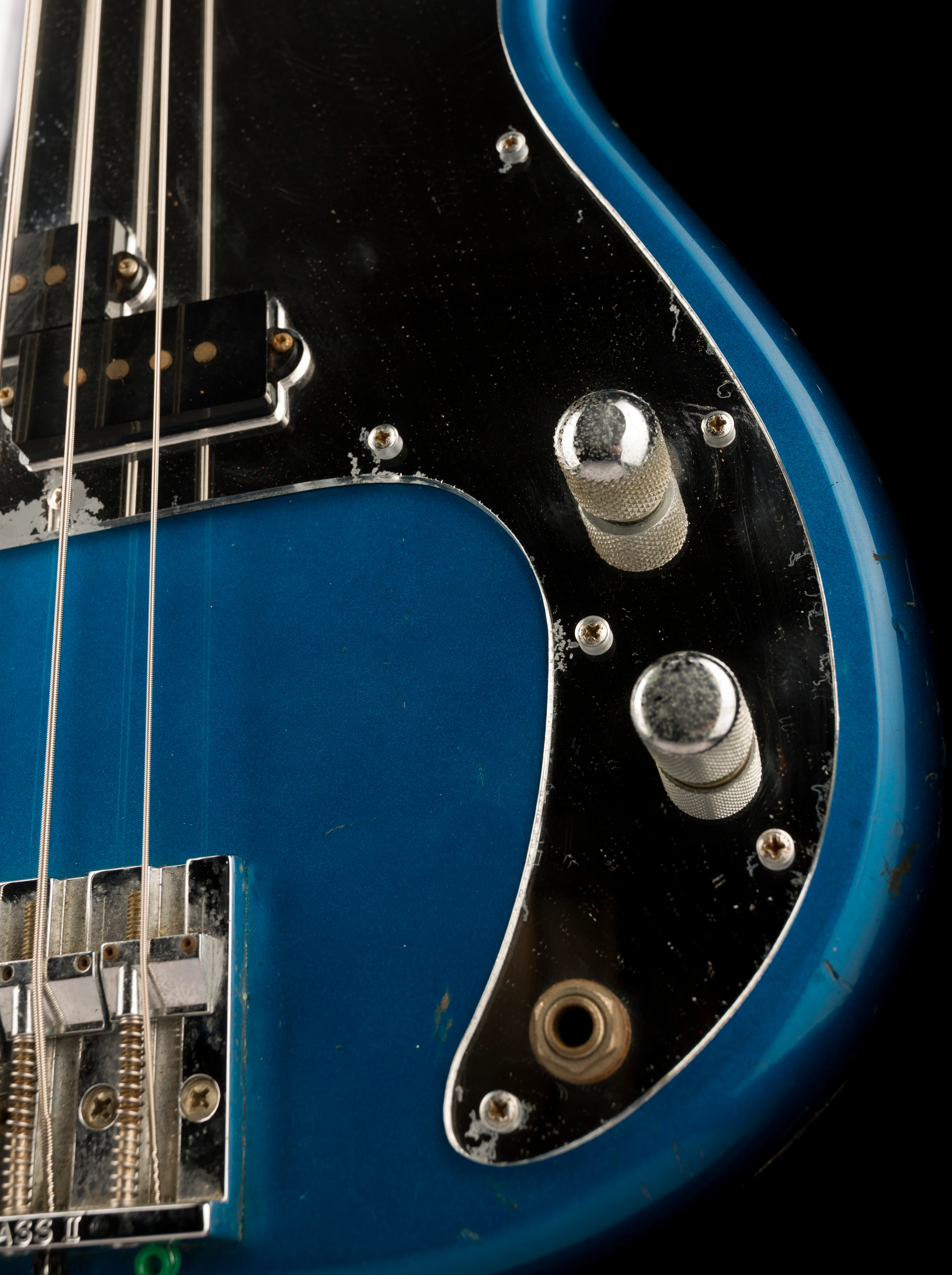 Pre Owned Fender 80’s Modded “Steve Harris-Style” Precision Bass Lake Placid Blue With Case - Image 8