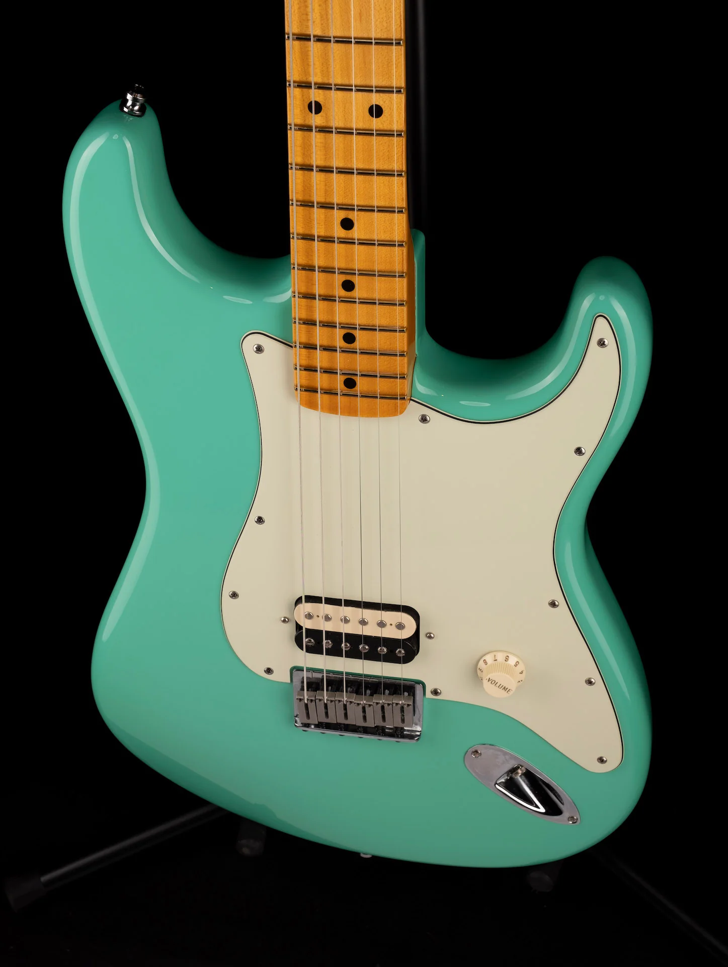 Pre Owned '14 Fender American Design Experience Stratocaster Seafoam Green W OHSC - Image 7