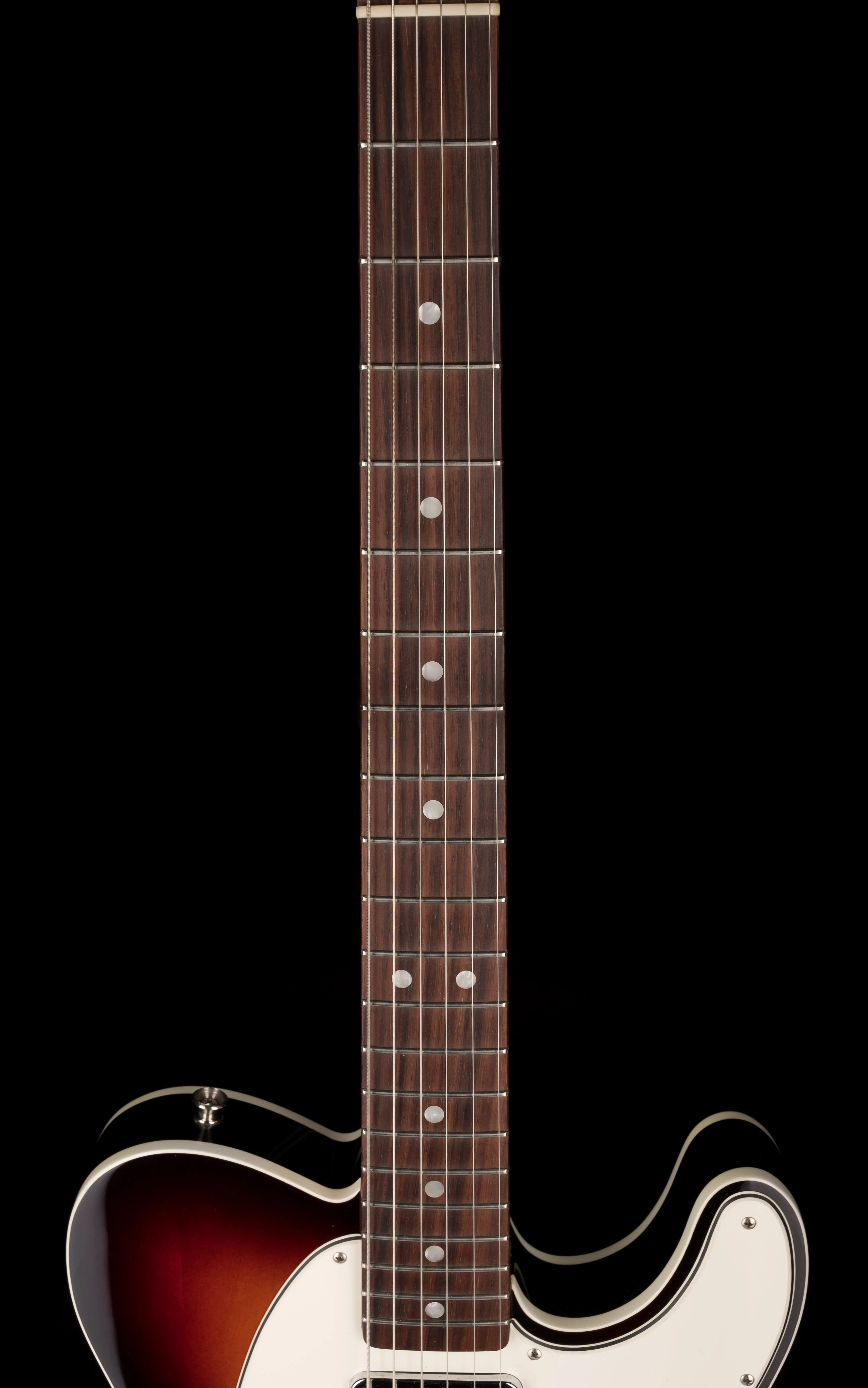 Pre Owned Fender American Original 60s Telecaster 3-Tone Sunburst With Case - Image 12
