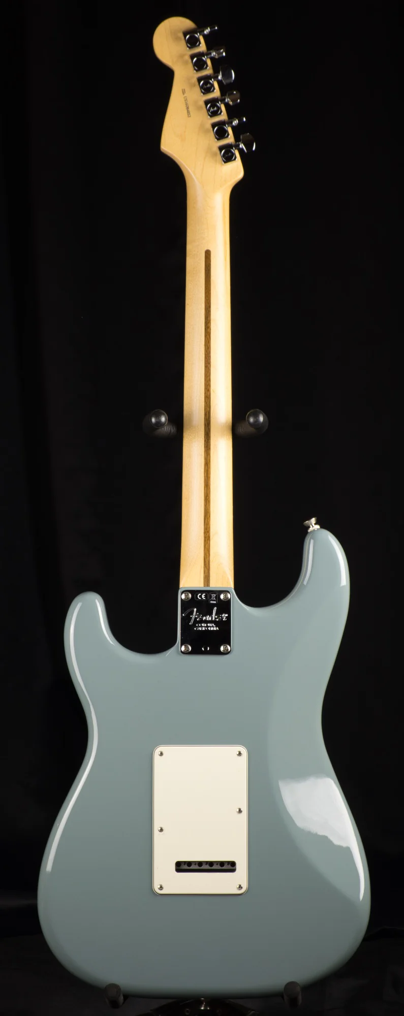 Pre Owned Fender American Pro Stratocaster Rosewood Fingerboard Sonic Gray Electric Guitar With OHSC - Image 3