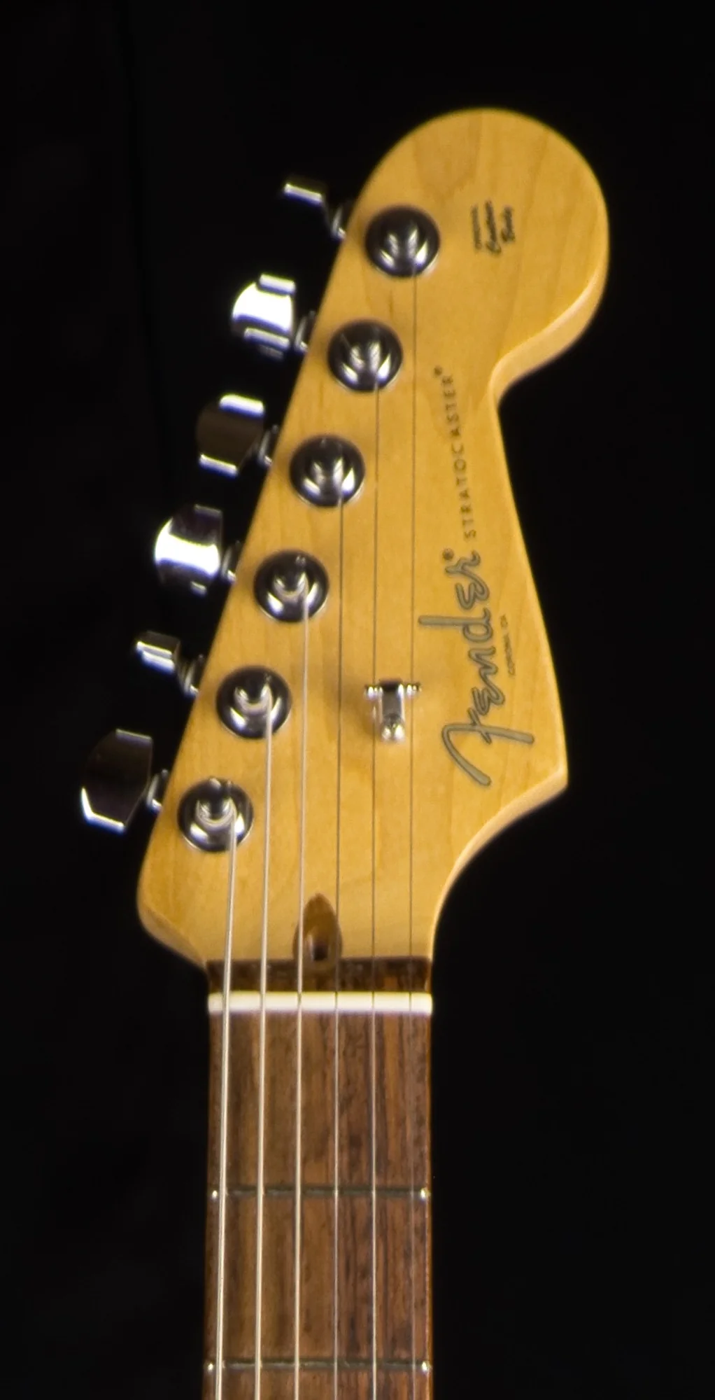 Pre Owned Fender American Pro Stratocaster Rosewood Fingerboard Sonic Gray Electric Guitar With OHSC - Image 5