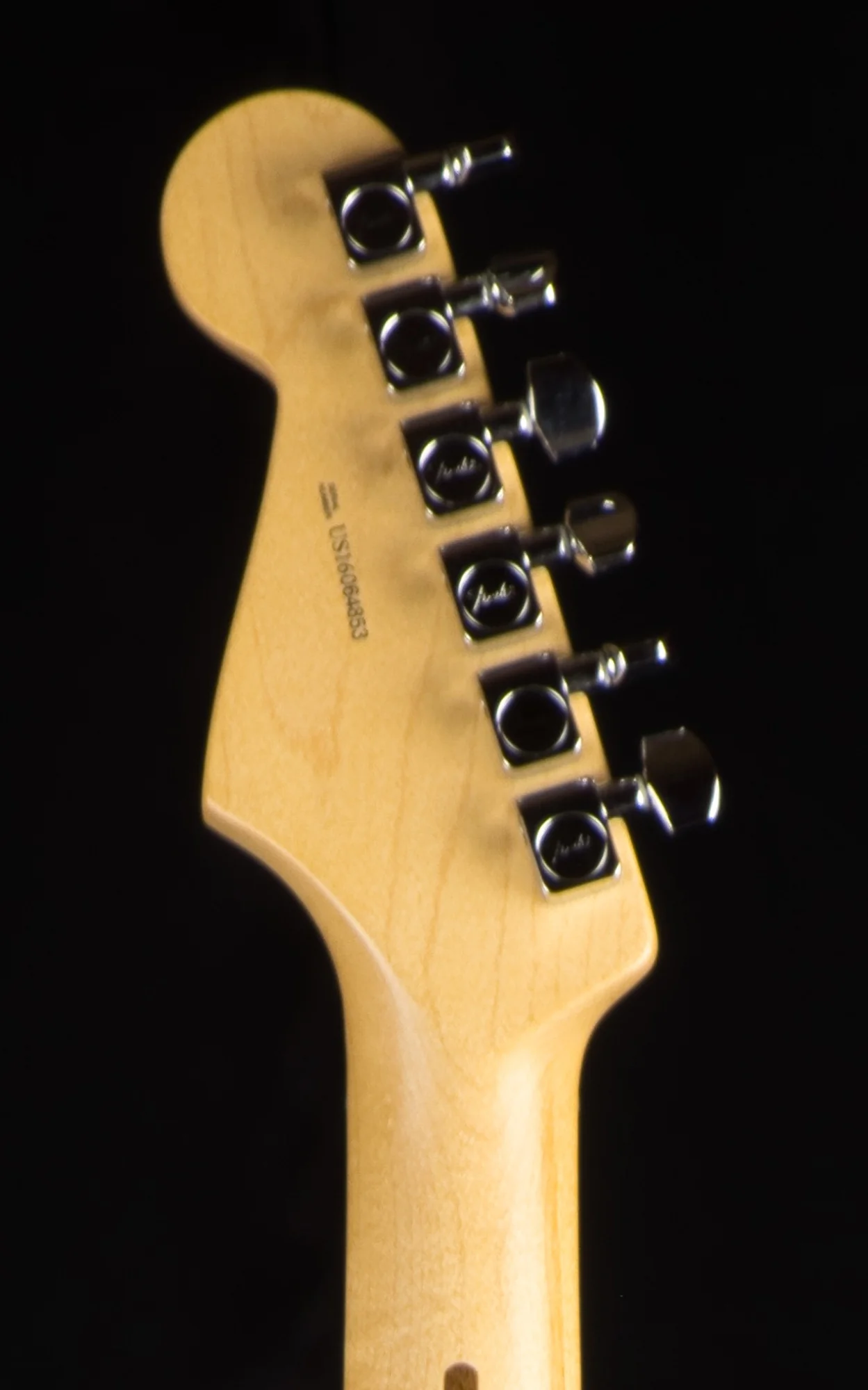 Pre Owned Fender American Pro Stratocaster Rosewood Fingerboard Sonic Gray Electric Guitar With OHSC - Image 6