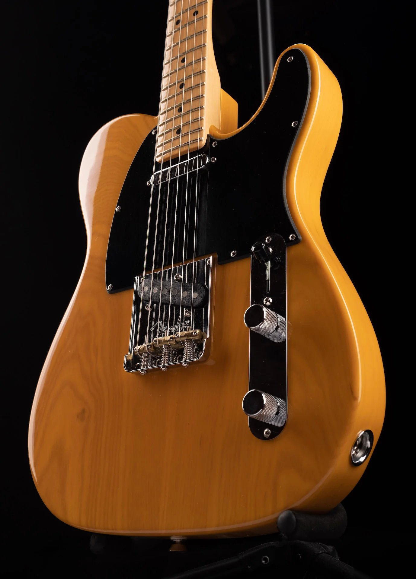 Pre Owned Fender American Professional II Telecaster Butterscotch Blonde With OHSC - Image 4