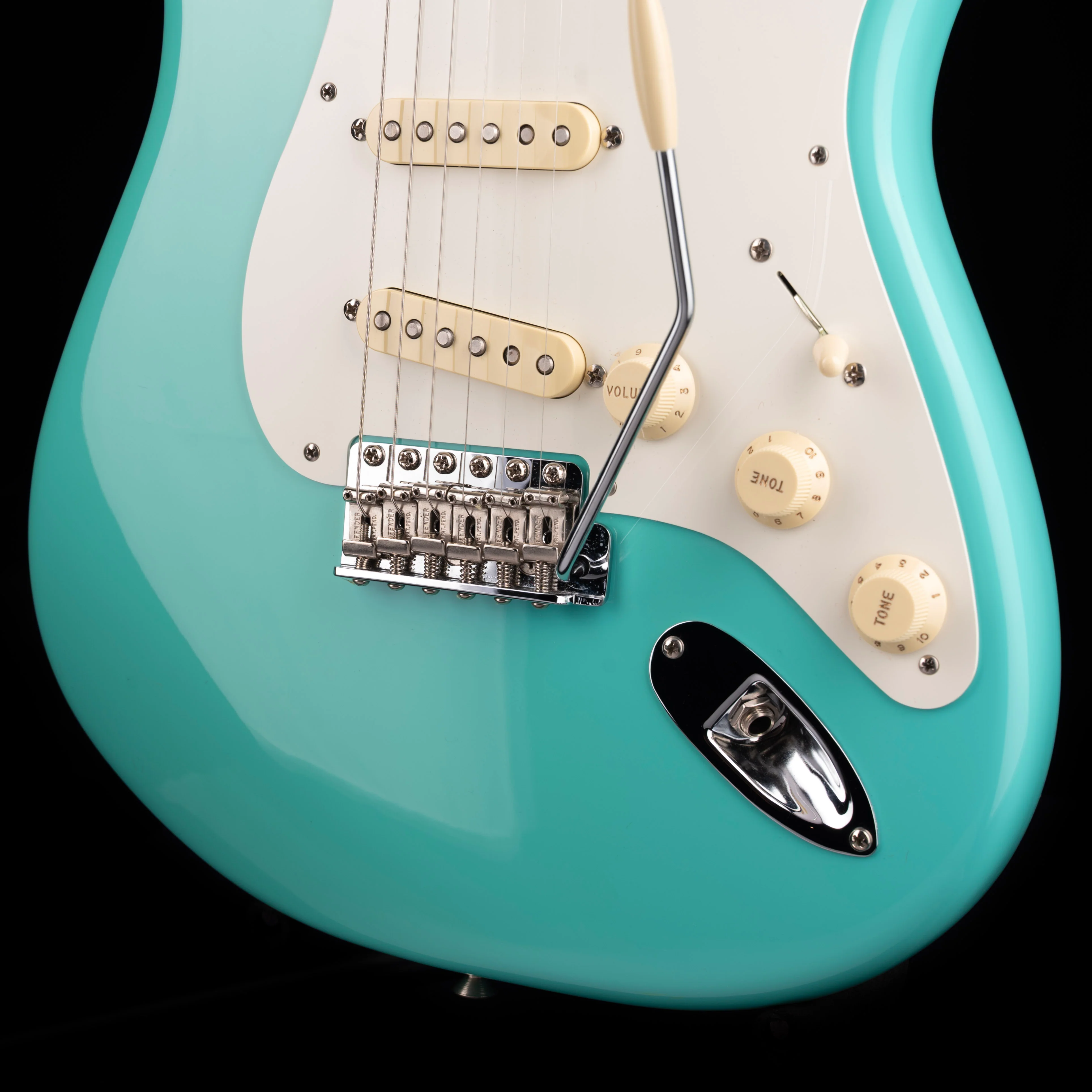 Pre-Owned Fender American Vintage II 1957 Stratocaster Sea Foam Green With OHSC - Image 3