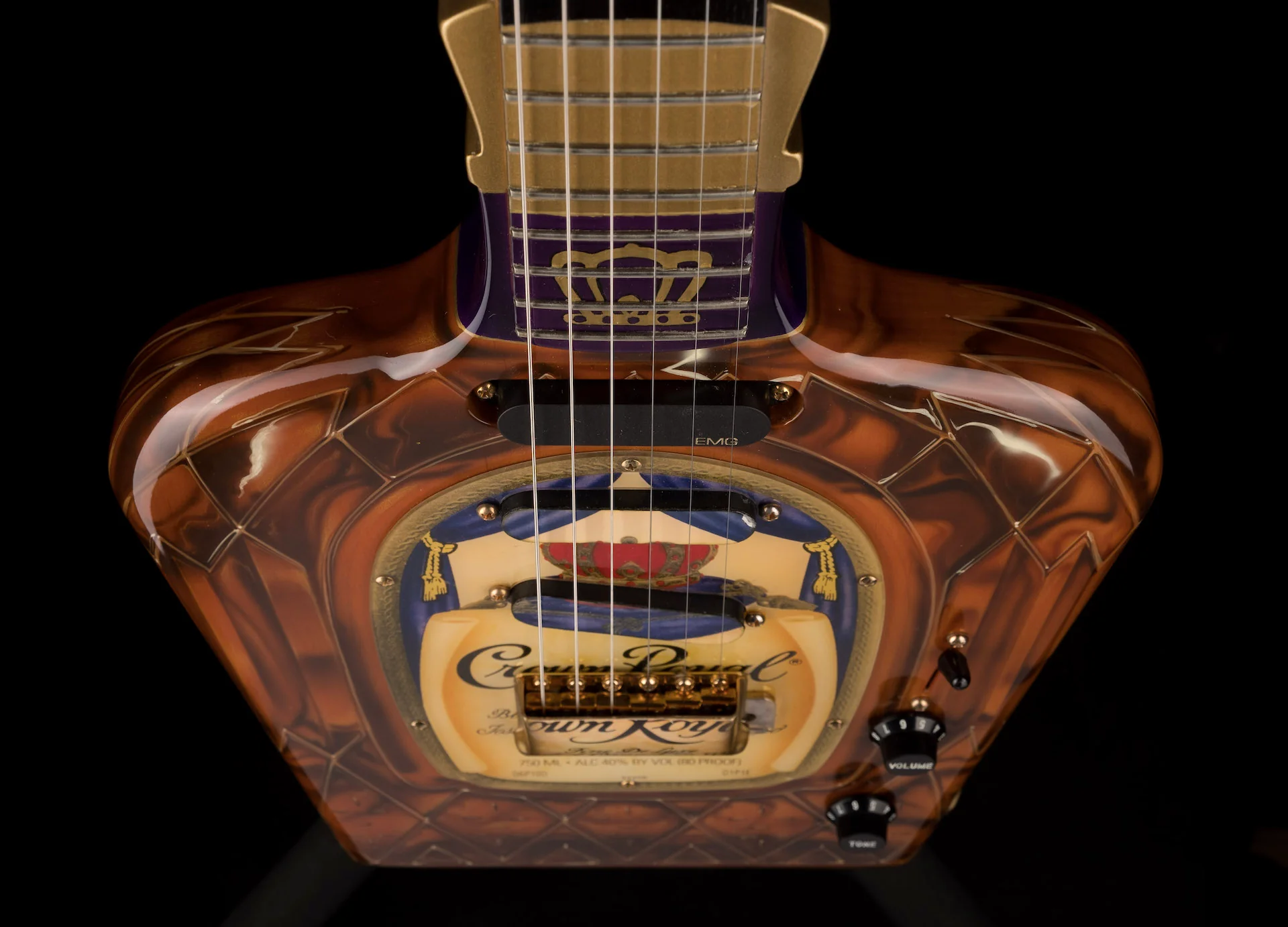 Pre Owned Fender Custom Shop Crown Royal Stratocaster - Pamelina H Collection - Image 9