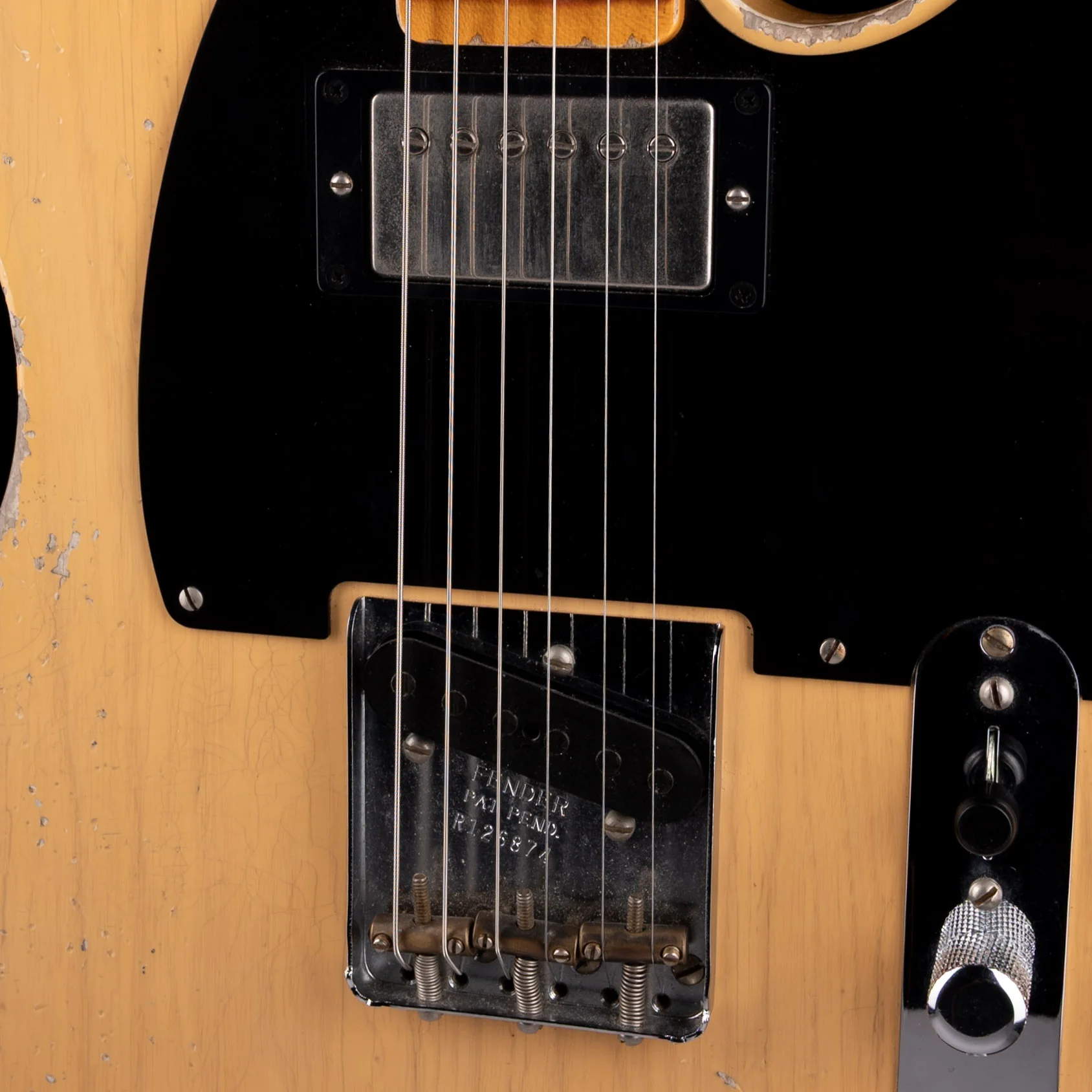 Pre Owned Fender Custom Shop 1951 Telecaster HS Heavy Relic Faded Aged Nocaster Blonde With OHSC - Image 4
