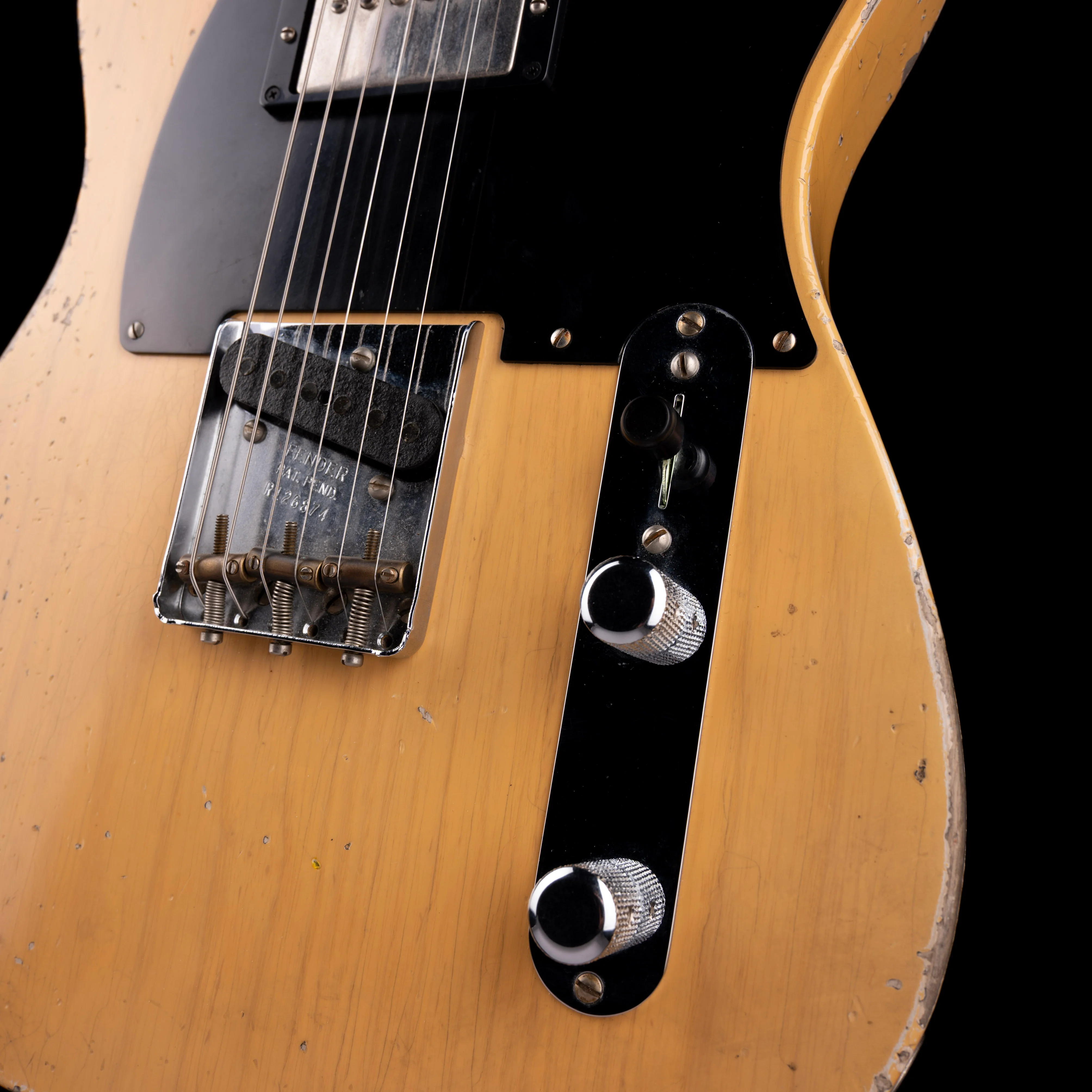Pre Owned Fender Custom Shop 1951 Telecaster HS Heavy Relic Faded Aged Nocaster Blonde With OHSC - Image 5