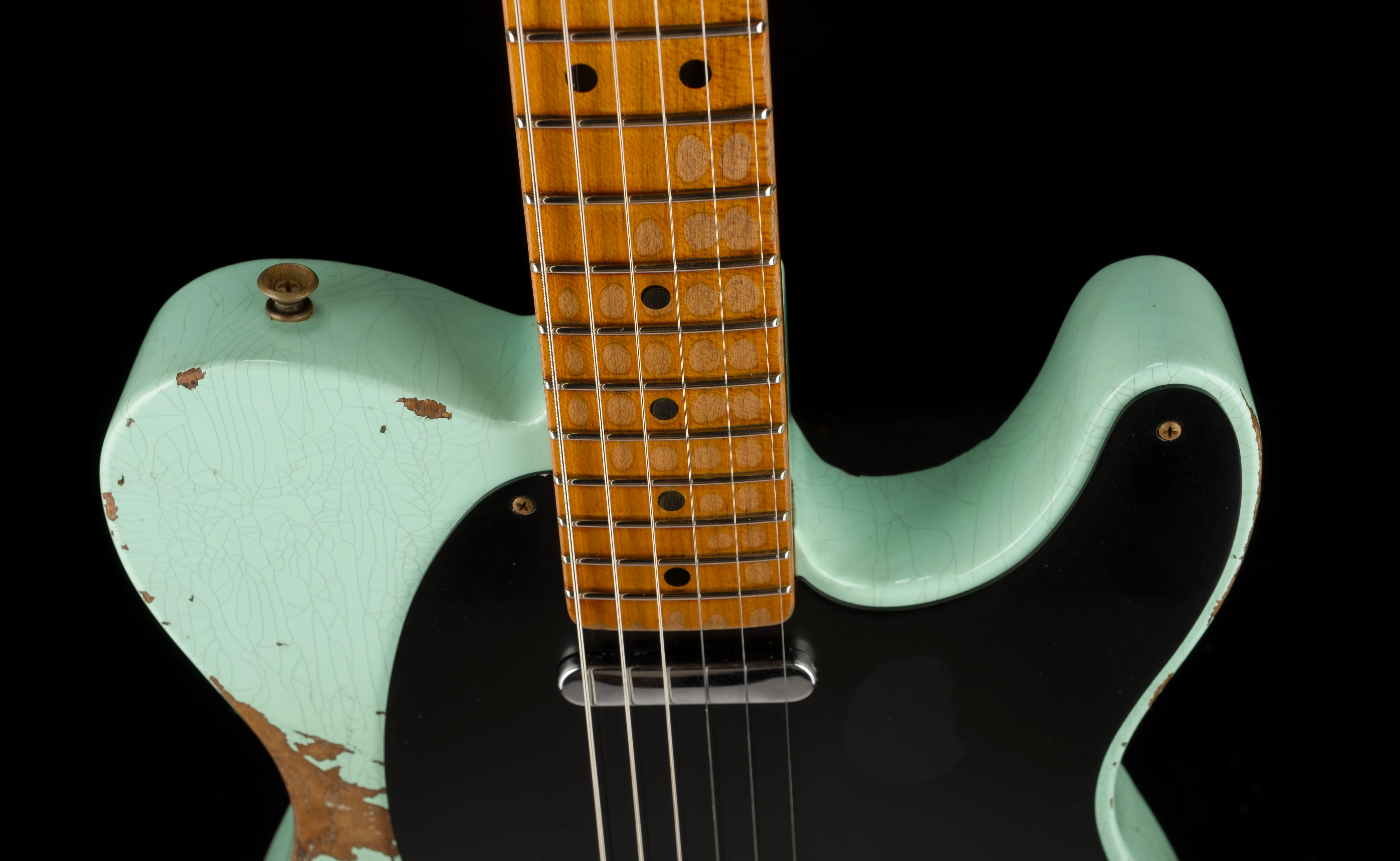 Pre Owned Fender Custom Shop 1952 Telecaster Heavy Relic Surf Green with OHSC - Image 3