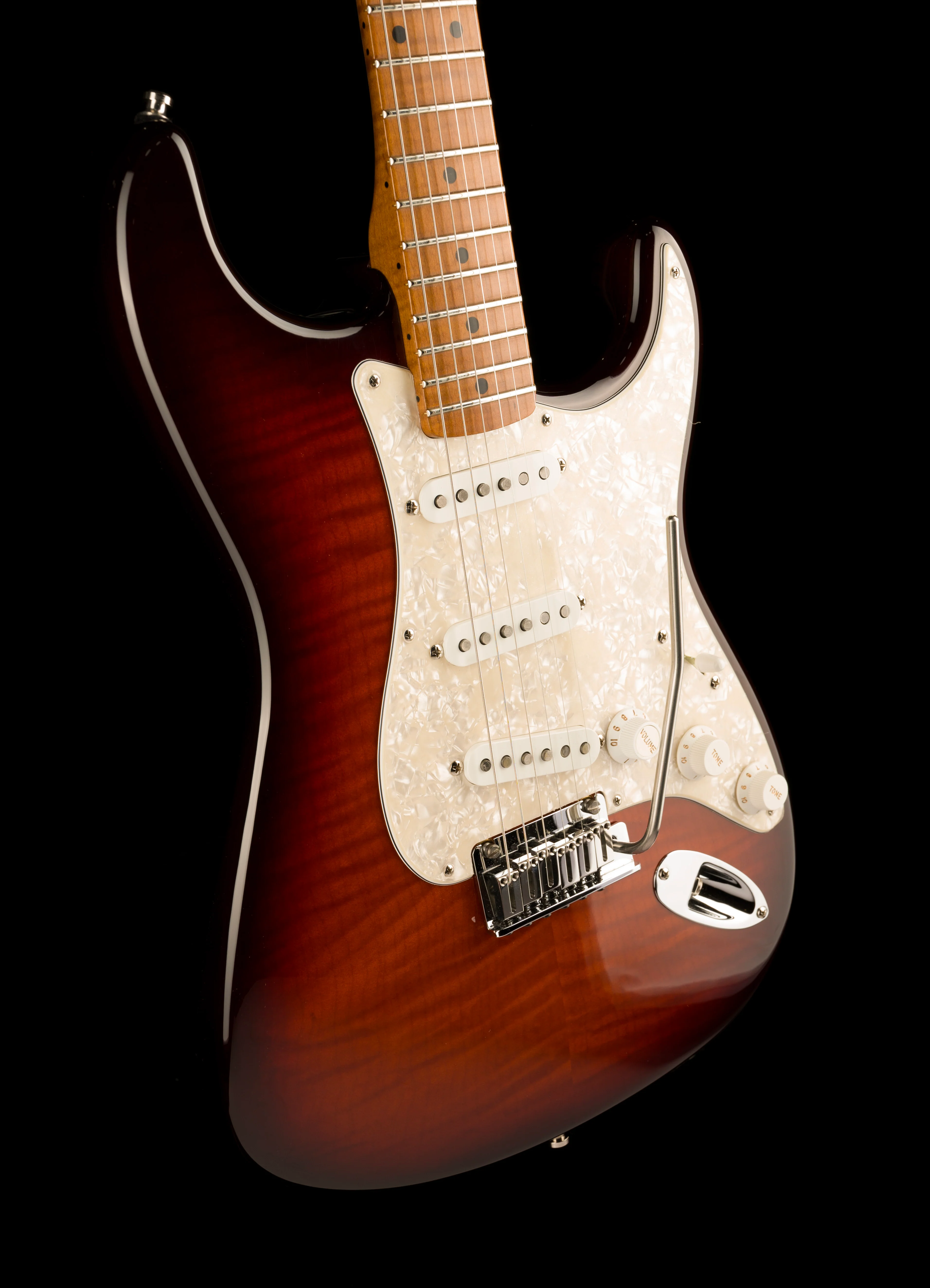 Pre Owned Fender Custom Shop 1956 Stratocaster NOS Violin Burst With OHSC - Image 10