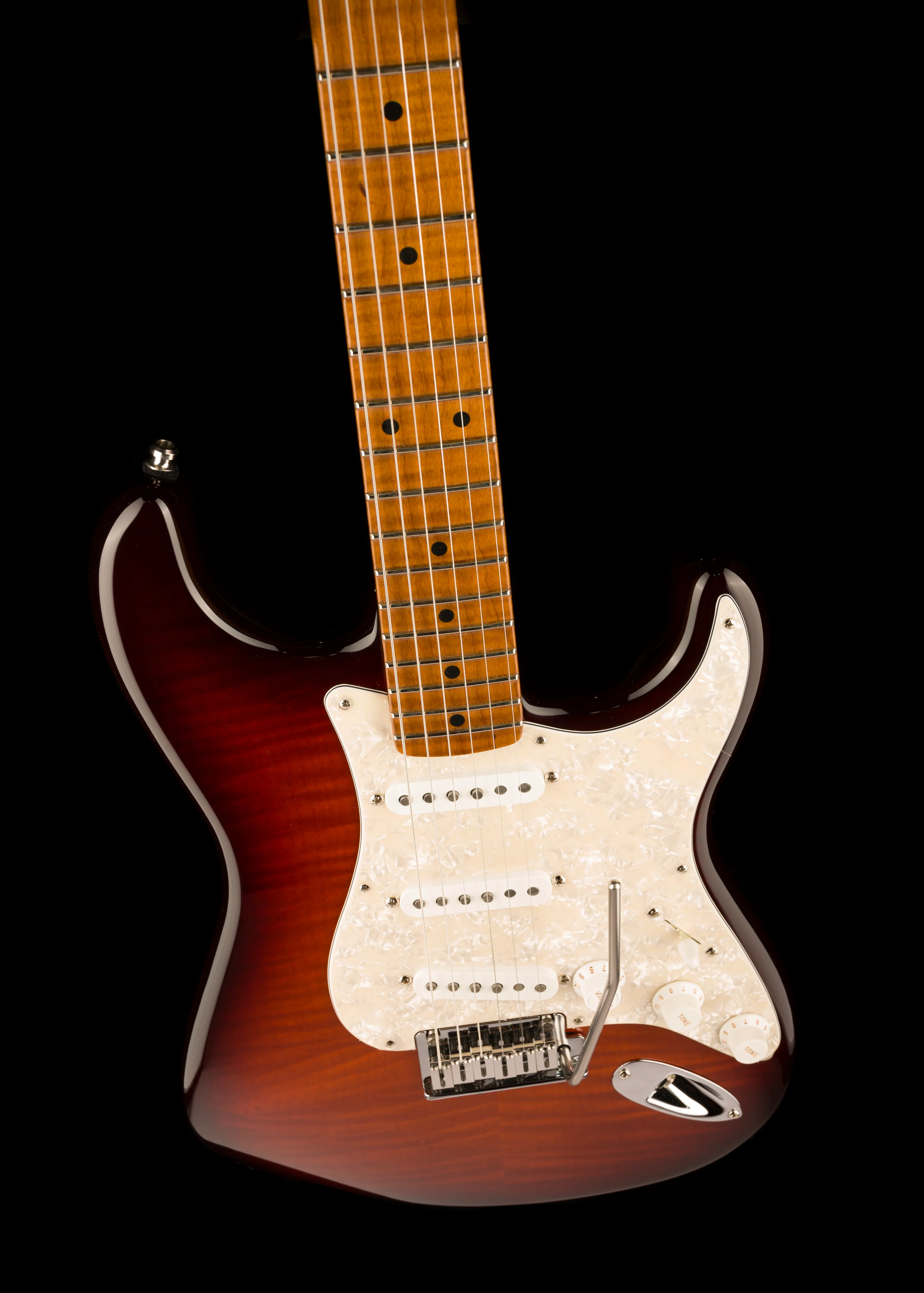 Pre Owned Fender Custom Shop 1956 Stratocaster NOS Violin Burst With OHSC - Image 4