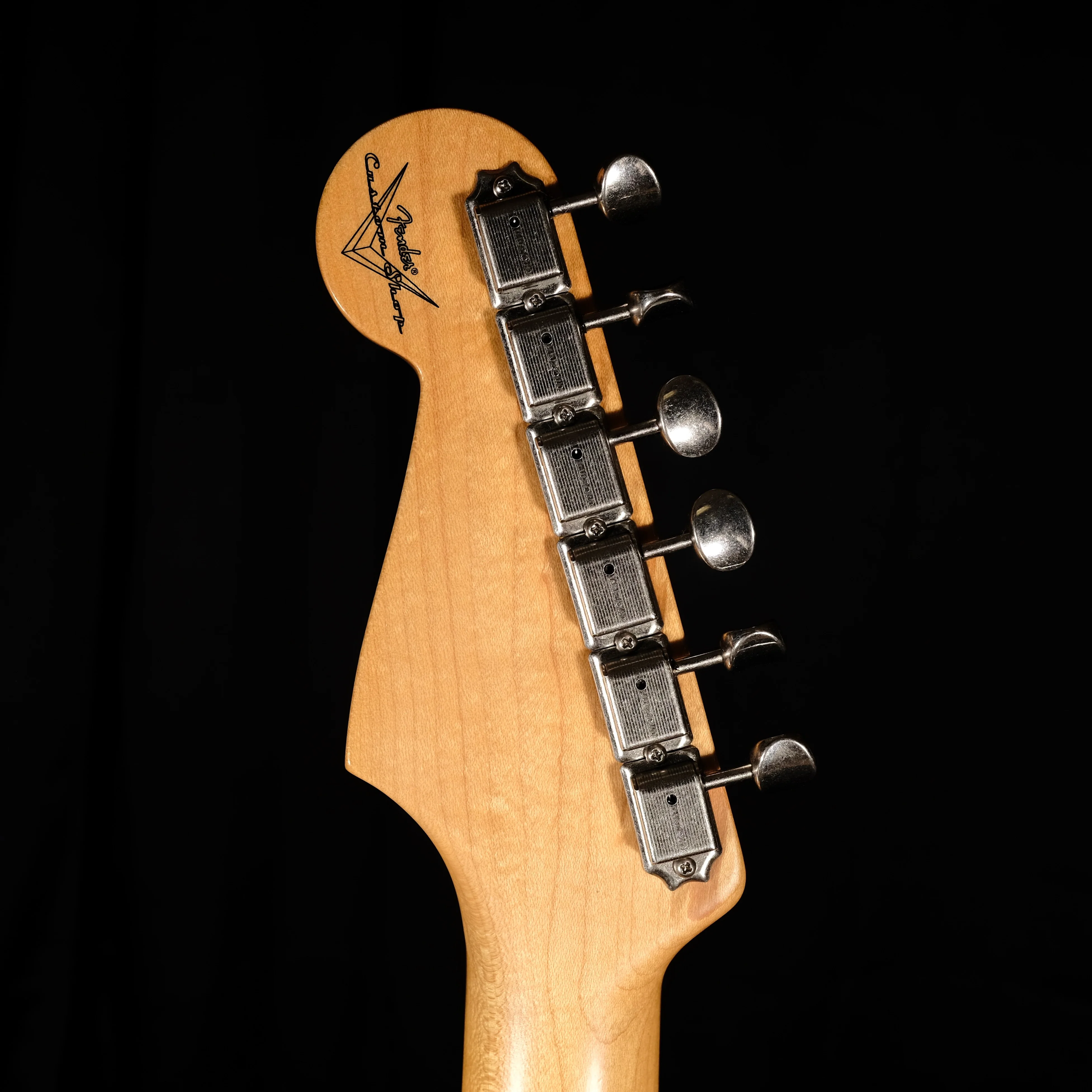 Pre Owned '13 Fender Custom Shop '55 Closet Classic Stratocaster 2 Tone Sunburst C of A OHSC - Image 15