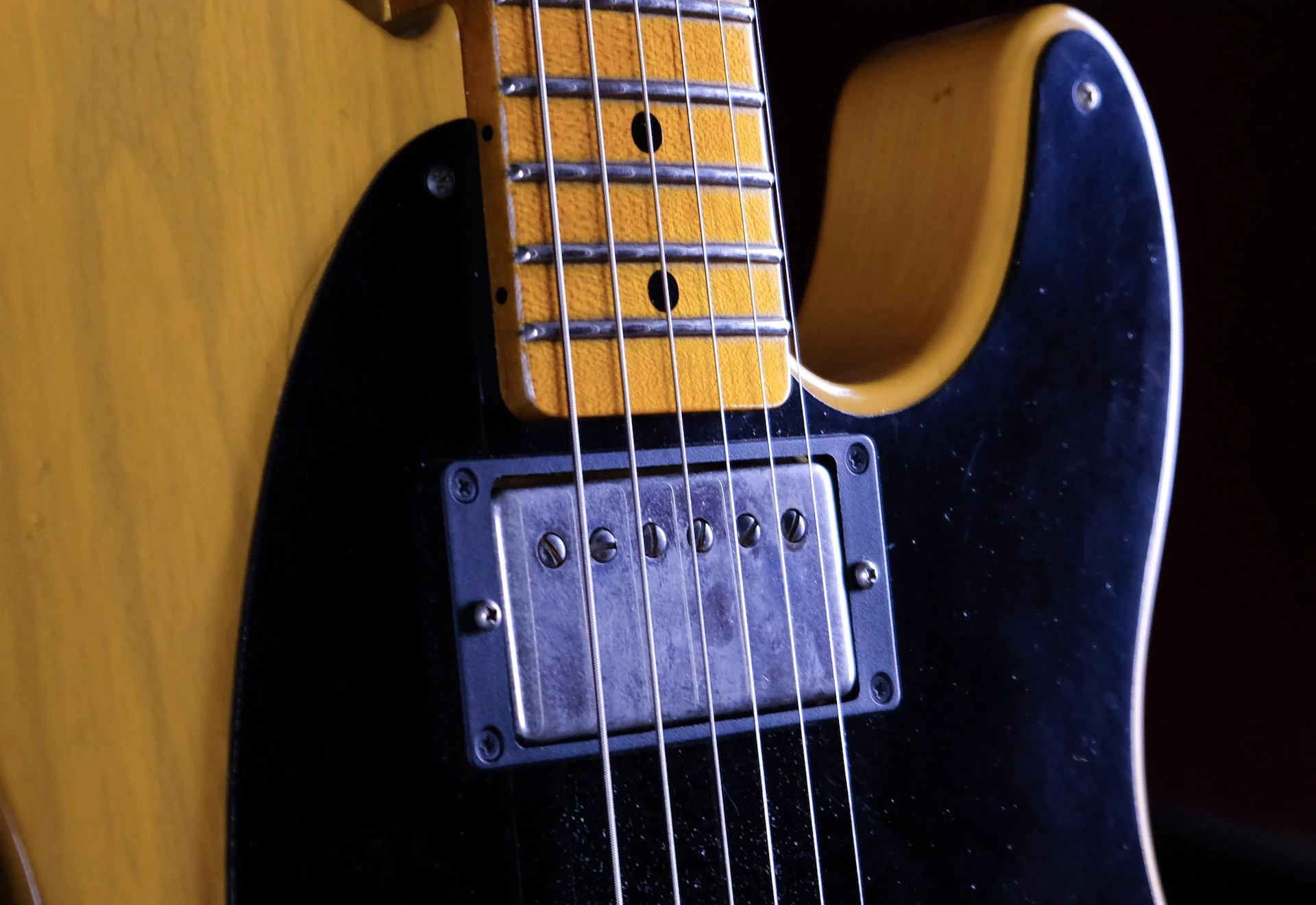 Used '20 Fender Custom Shop 50's Vibra Telecaster Journeyman Relic Butterscotch Blonde  w Bigsby & OHSC - Image 5