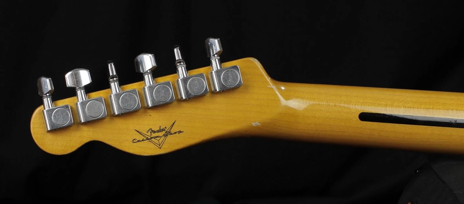 Pre Owned 2013 Fender Custom Shop Double TV Jones Relic Telecaster Gold Top OHSC & C of A - Image 10