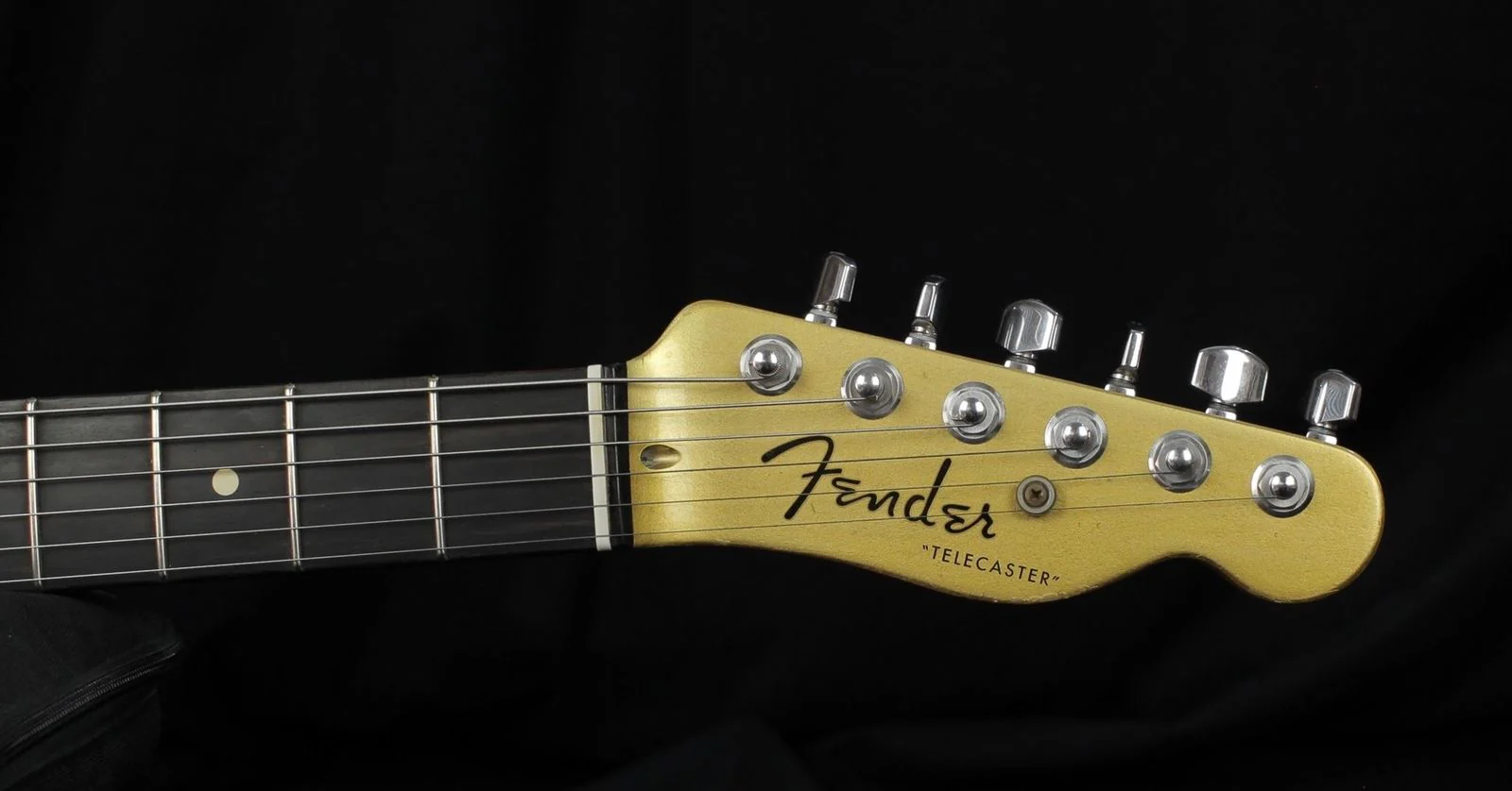 Pre Owned 2013 Fender Custom Shop Double TV Jones Relic Telecaster Gold Top OHSC & C of A - Image 9