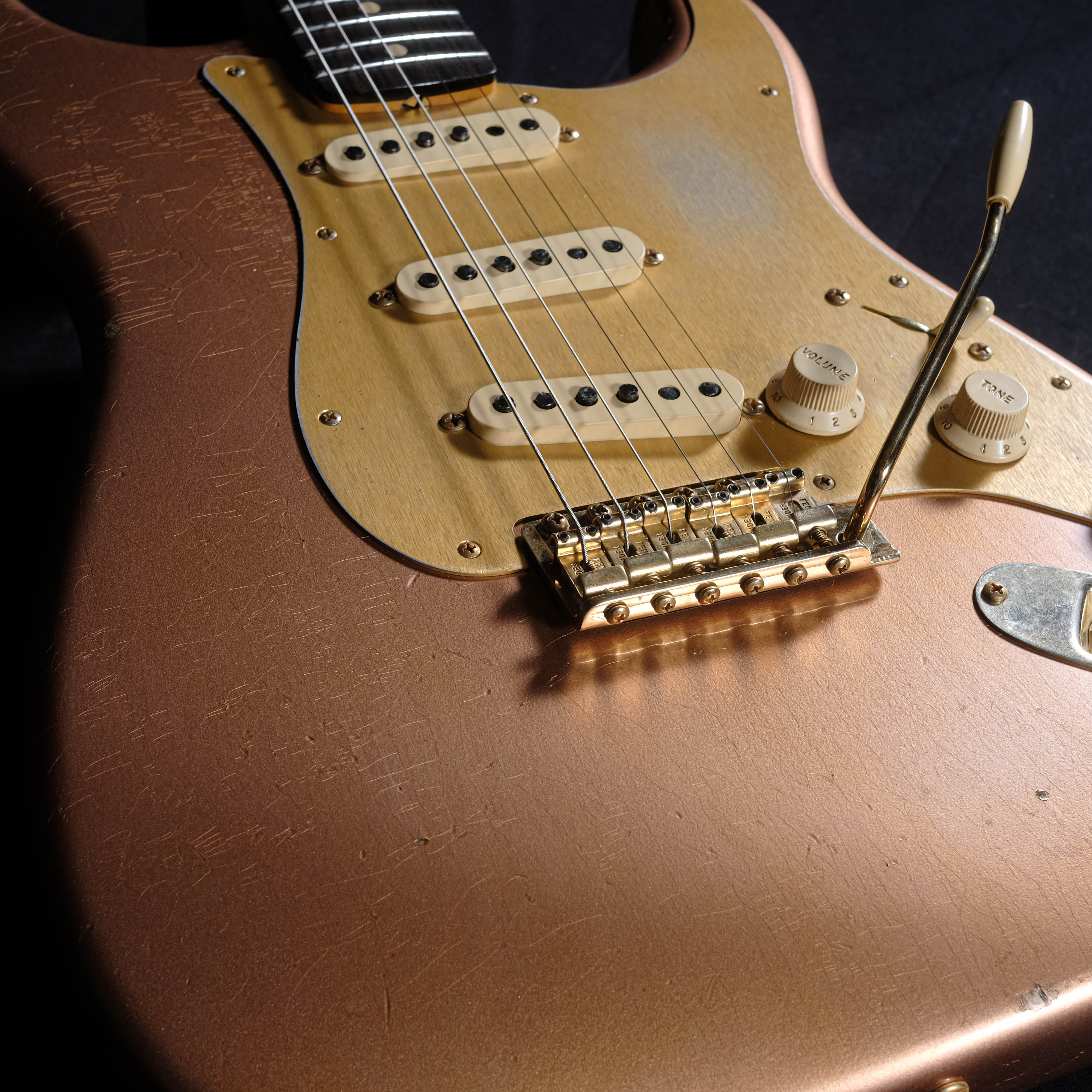 Preowned Fender Custom Shop "Golden Rose" 1959 Strat Relic Copper Metallic With OHSC - Image 7