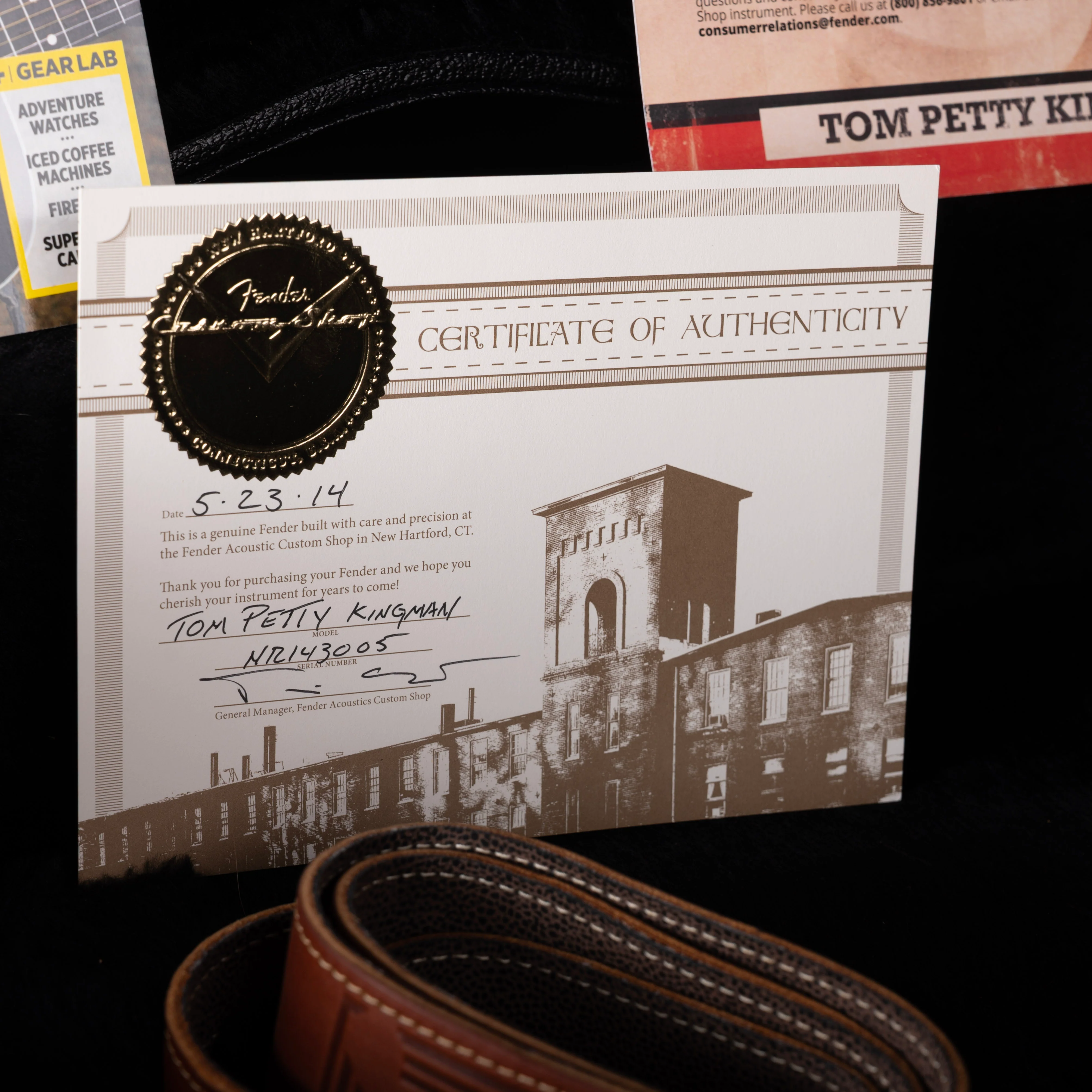 Pre-Owned Fender Custom Shop Limited Edition Tom Petty Kingman Signature Acoustic Black With OHSC - Image 17
