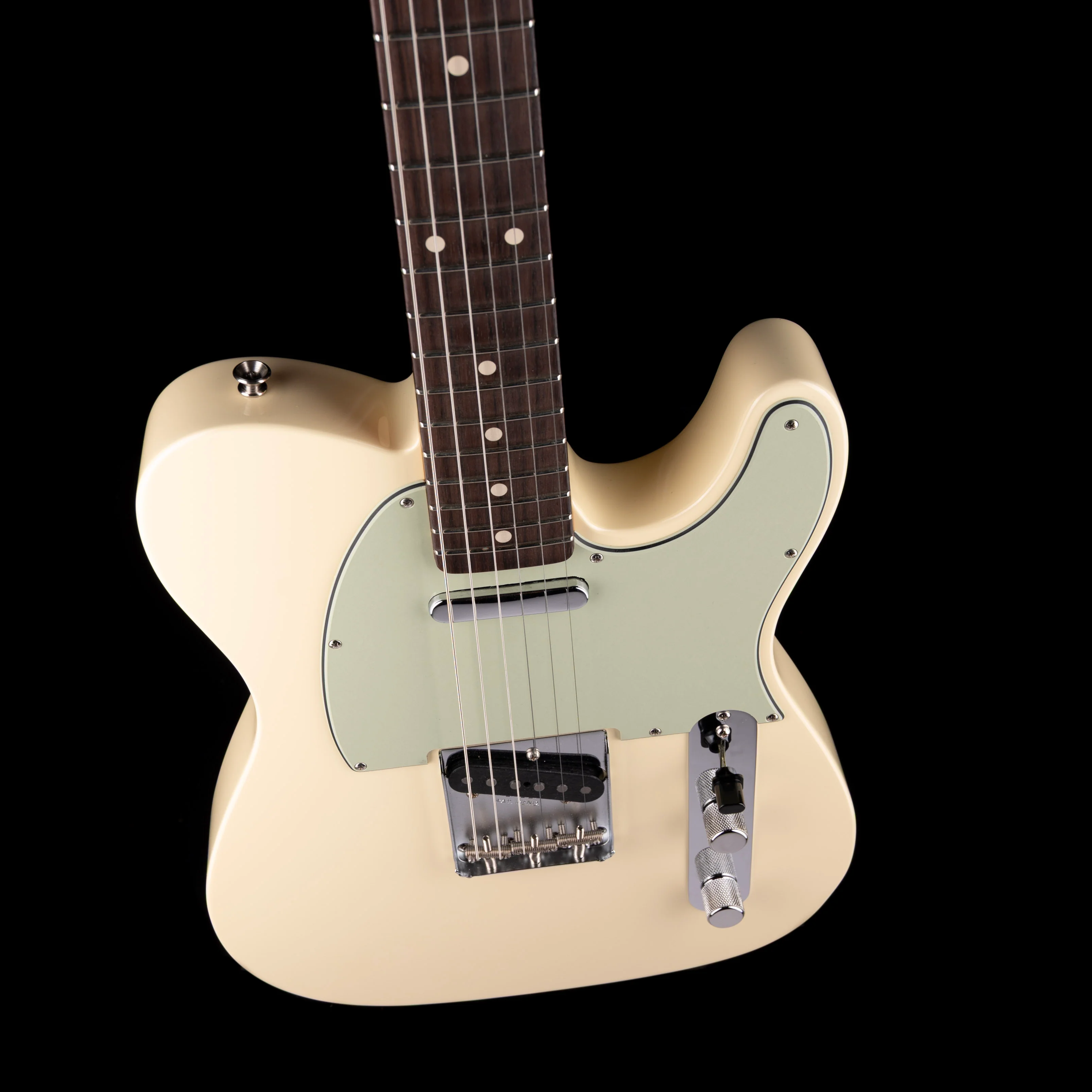 Pre Owned 2025 Fender Custom Shop Wildwood 10 1959 Telecaster NOS Vintage White With OHSC - Image 3