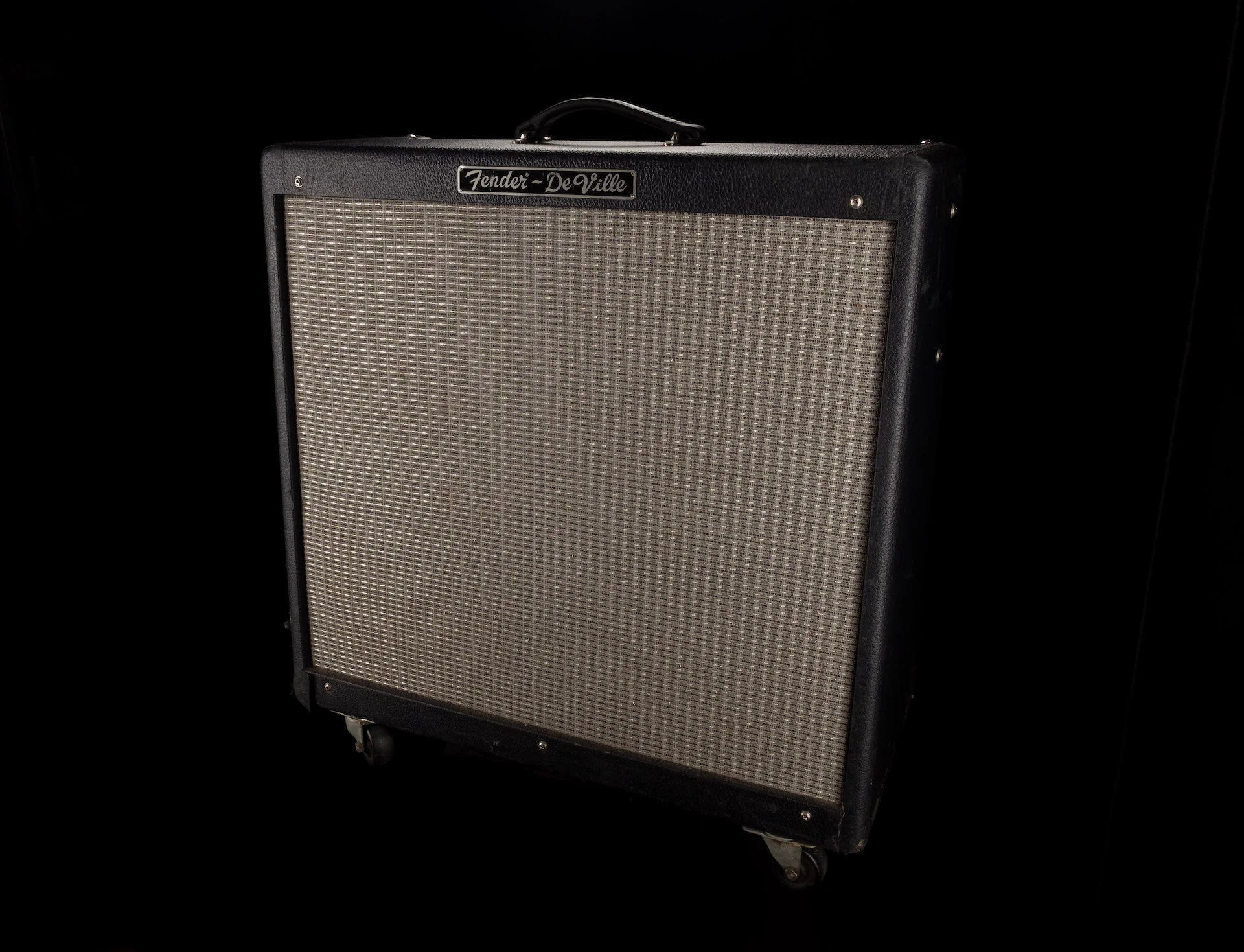 Pre Owned Fender Hot Rod DeVille USA-made Guitar Amp Combo - Image 3