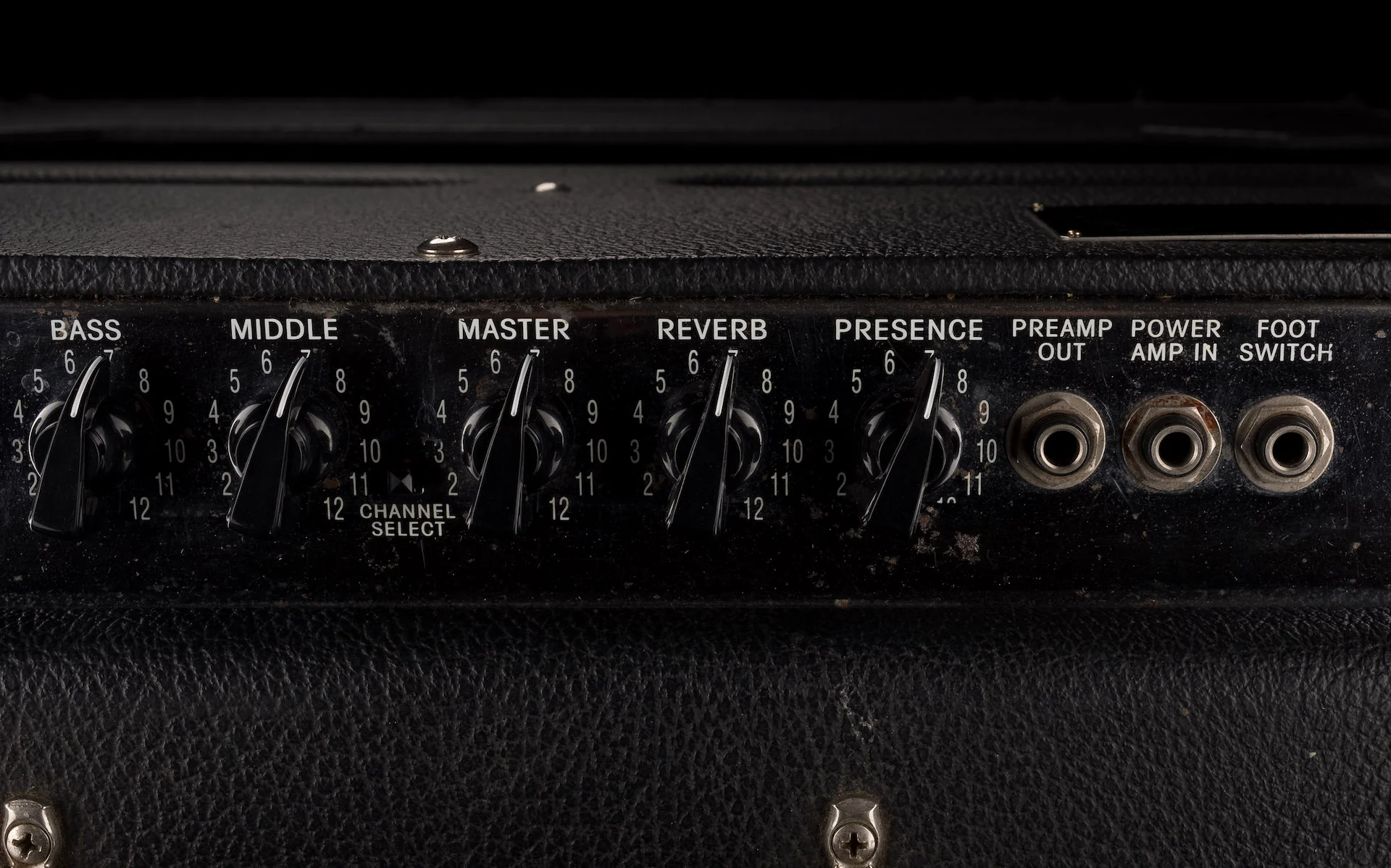 Pre Owned Fender Hot Rod DeVille USA-made Guitar Amp Combo - Image 7