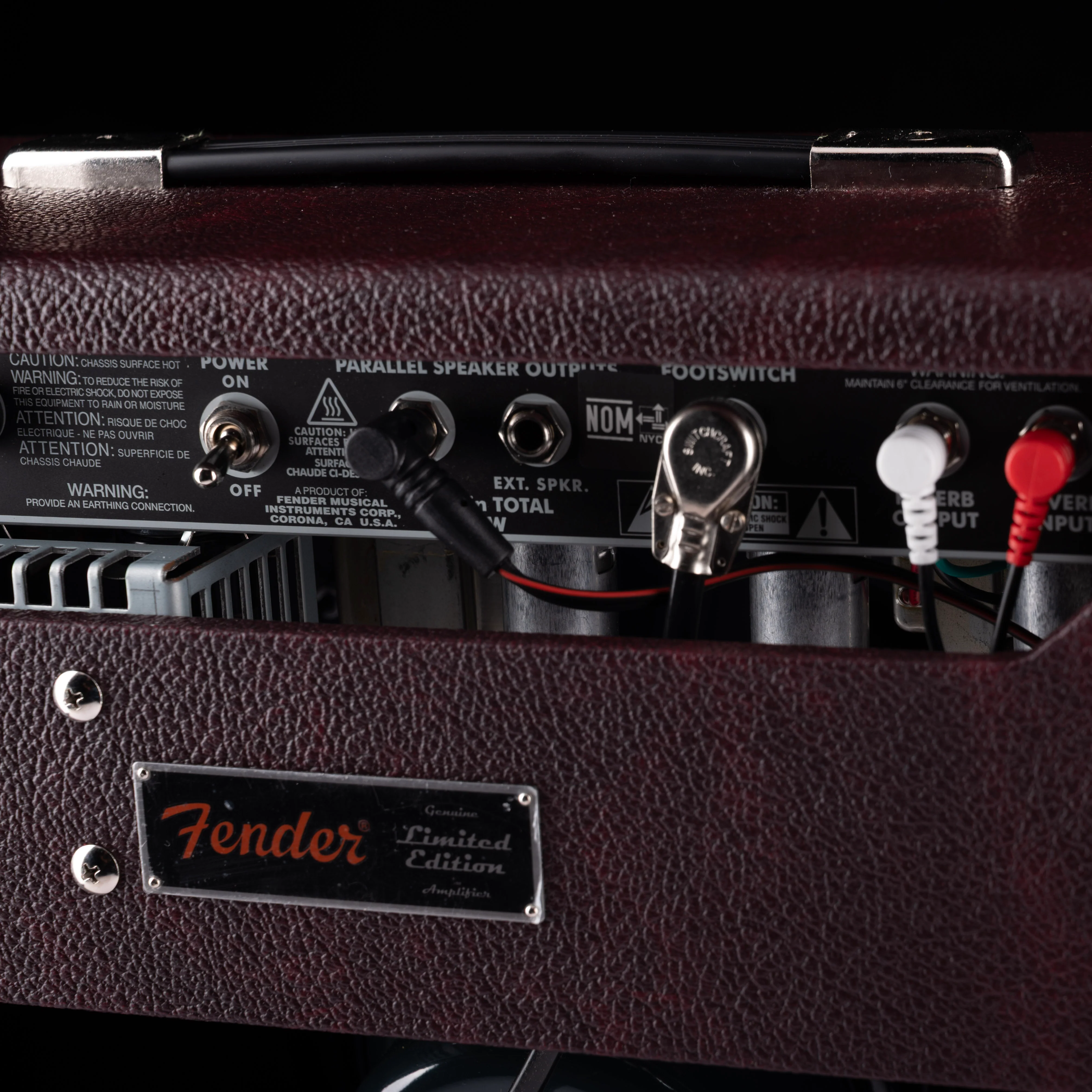 Pre Owned Fender Limited Edition ‘65 Princeton Reverb Bordeaux Reserve Guitar Amp Combo With Cover - Image 8