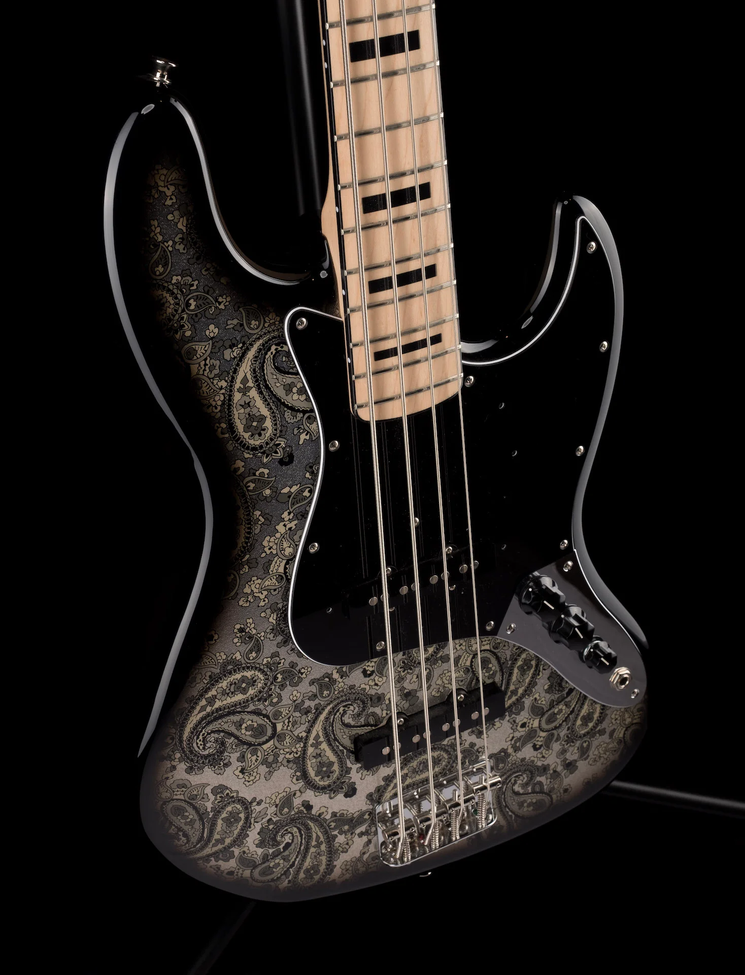 Pre Owned 2019 Fender Limited Edition Black Paisley Jazz Bass w/ Gig Bag Made in Japan - Image 5