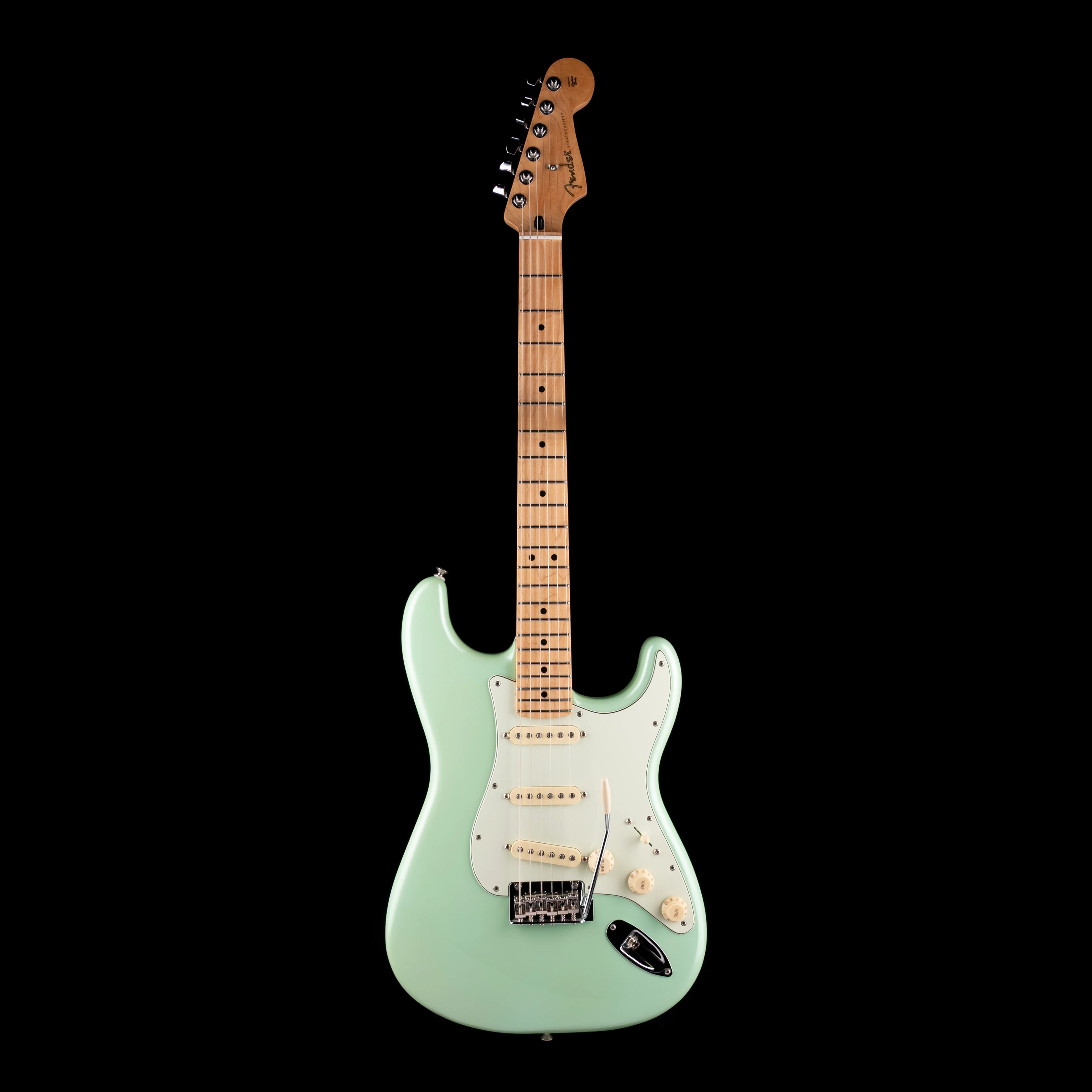 Pre Owned Fender Limited Edition Player Stratocaster Sea Foam Pearl - Image 2