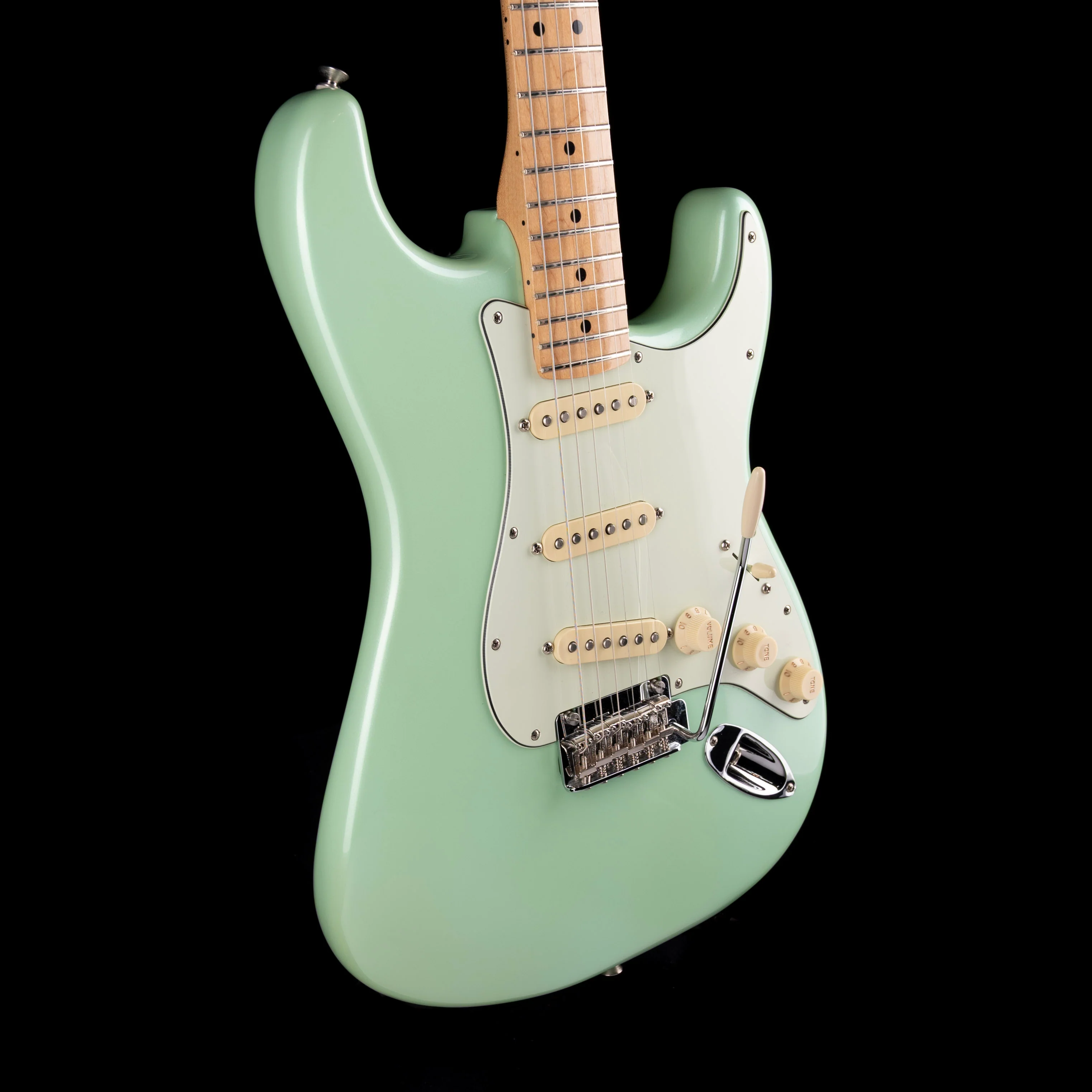 Pre Owned Fender Limited Edition Player Stratocaster Sea Foam Pearl - Image 6