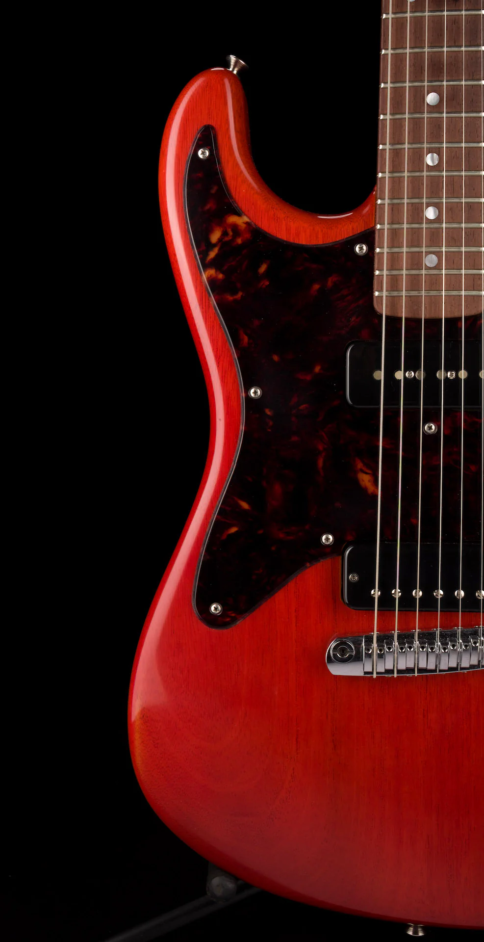 Pre Owned Fender Prototype Rattlecan Jr. Strat Jacquard Red With Case - Image 10