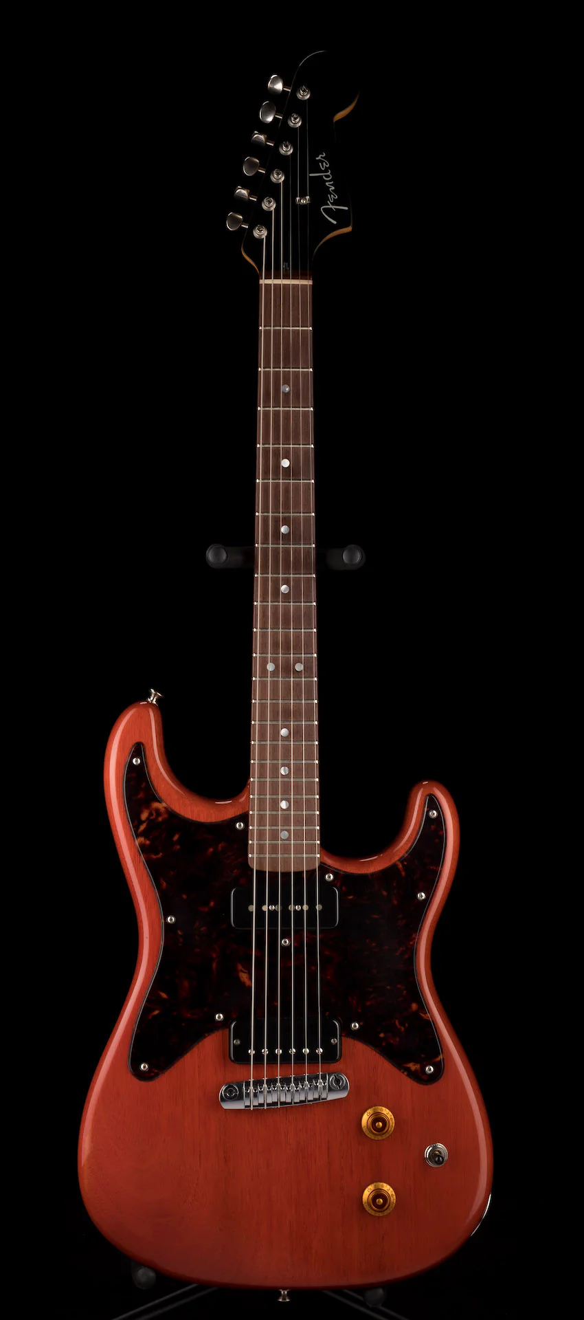 Pre Owned Fender Prototype Rattlecan Jr. Strat Jacquard Red With Case - Image 2
