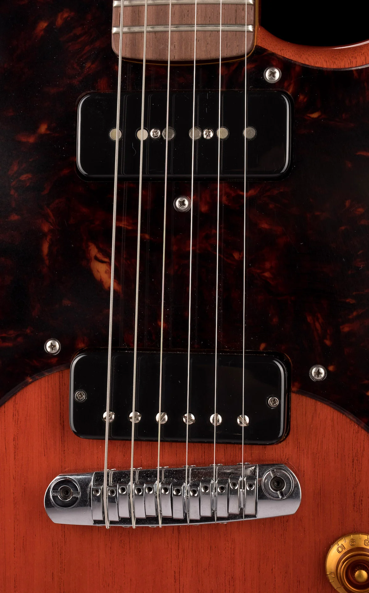 Pre Owned Fender Prototype Rattlecan Jr. Strat Jacquard Red With Case - Image 7