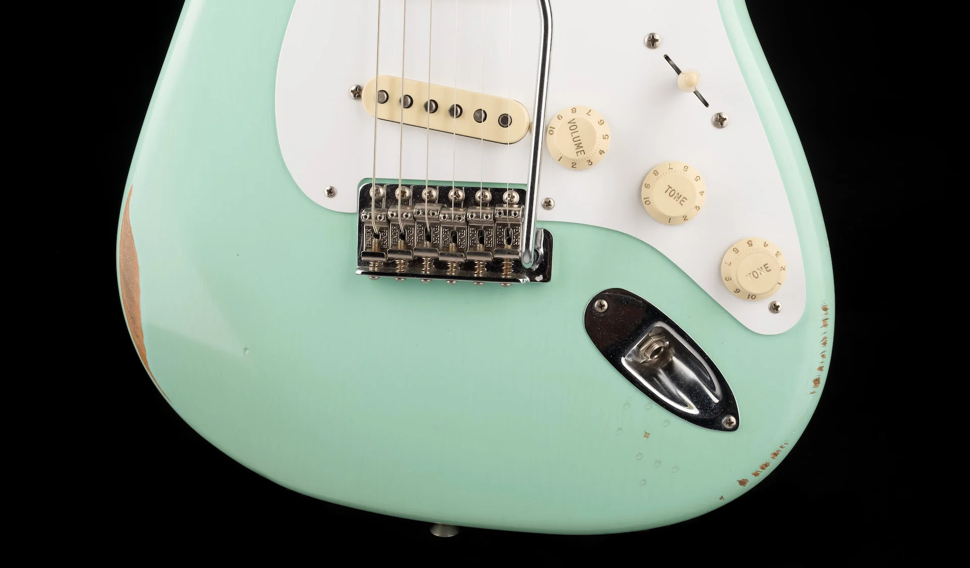 Pre Owned Fender Road Worn Vintera 50's Strat Surf Green With OHSC - Image 5