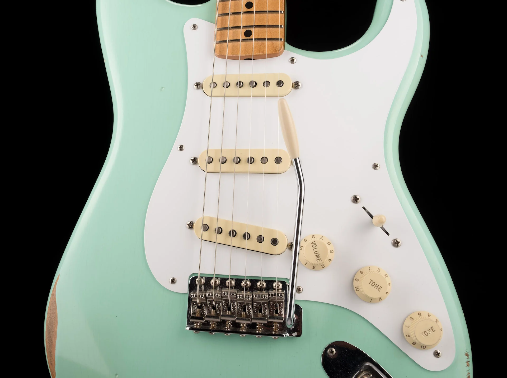 Pre Owned Fender Road Worn Vintera 50's Strat Surf Green With OHSC - Image 6