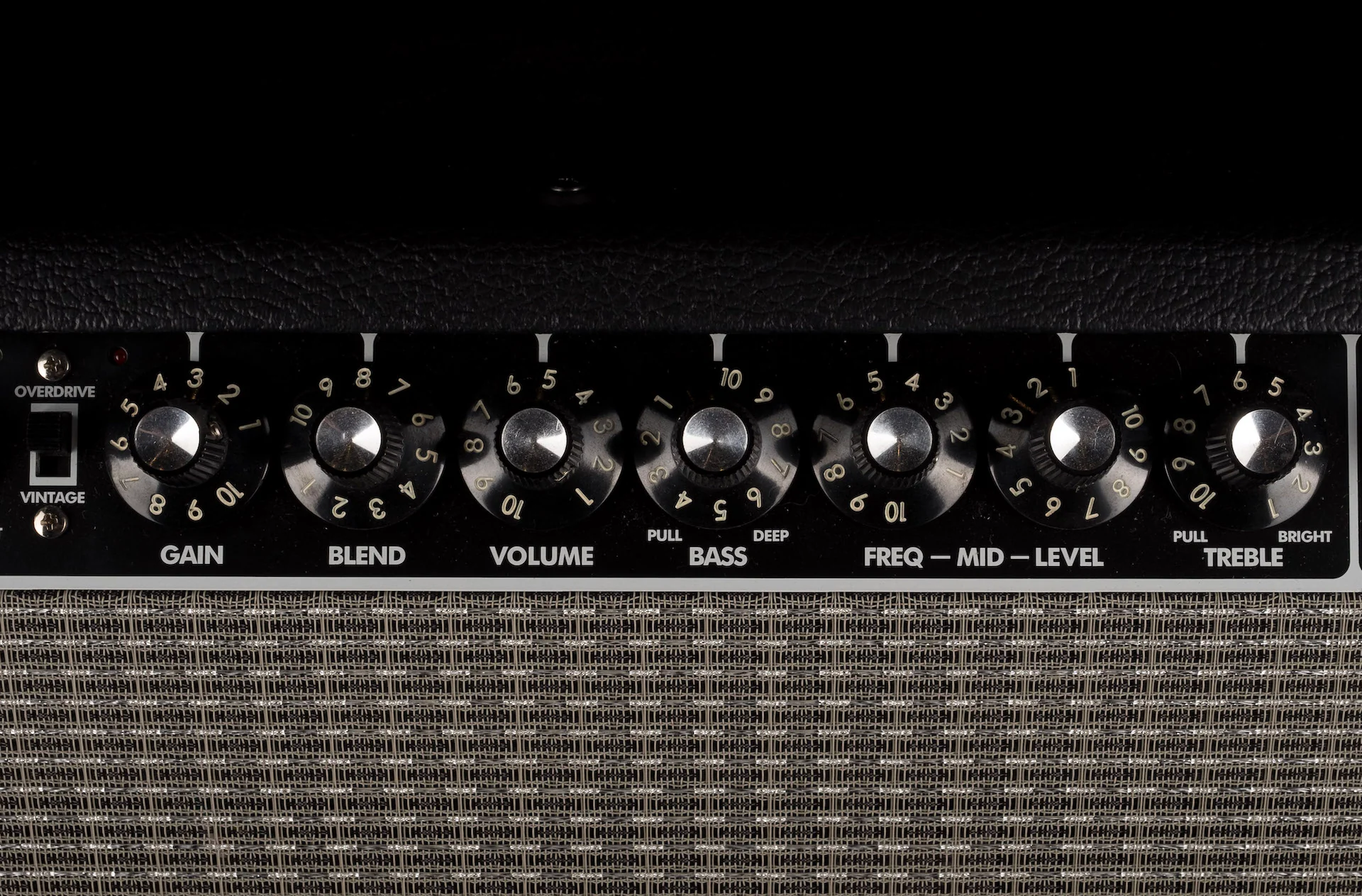 Pre Owned Fender Super Bassman Bass Amp Head And Bassman 610 Cab With Bag - Image 5
