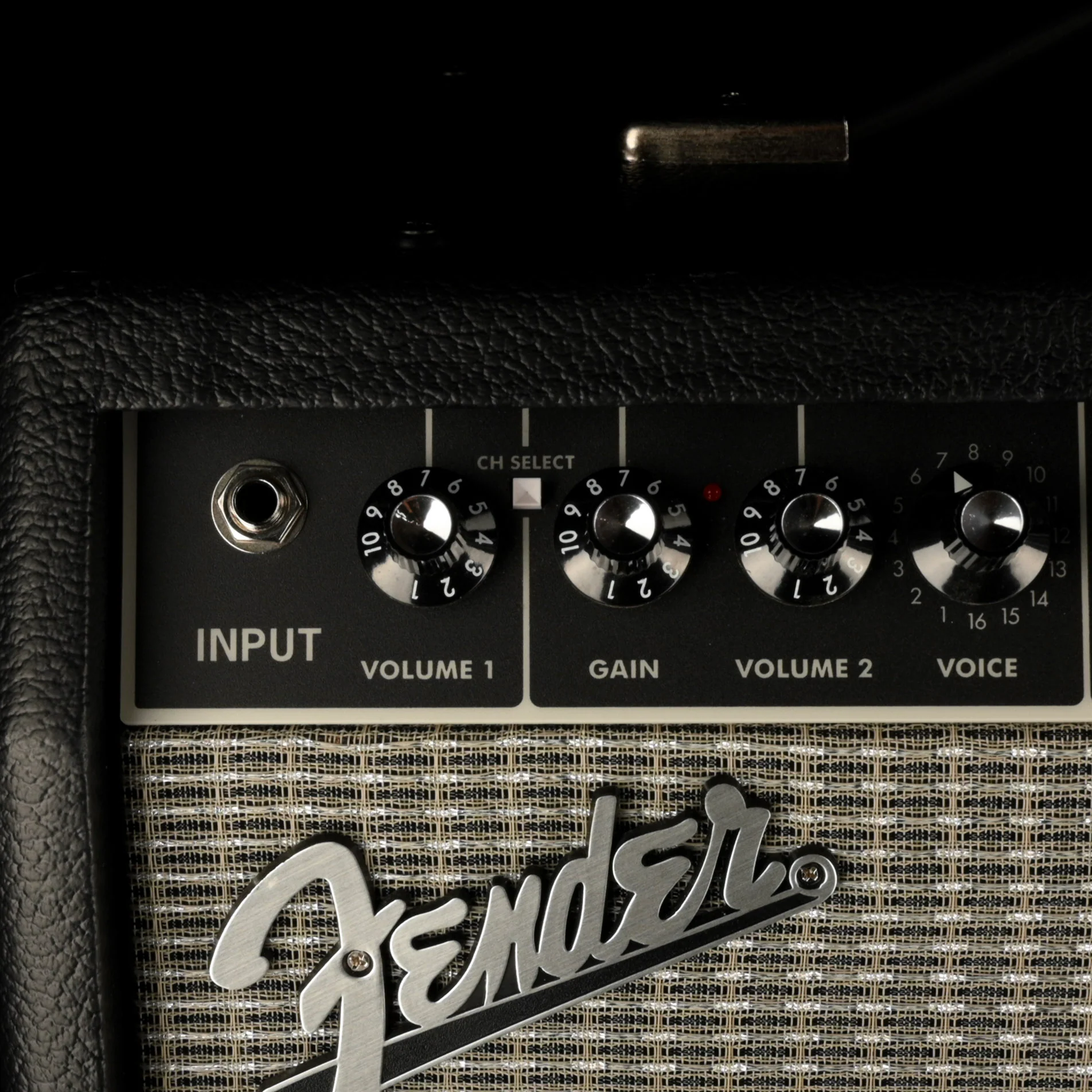 Pre Owned Fender Super Champ X2 Tube Guitar Amp Head - #M1743206 And Matching 1x12" Guitar Amp Cabinet - #M1742839 - Image 3