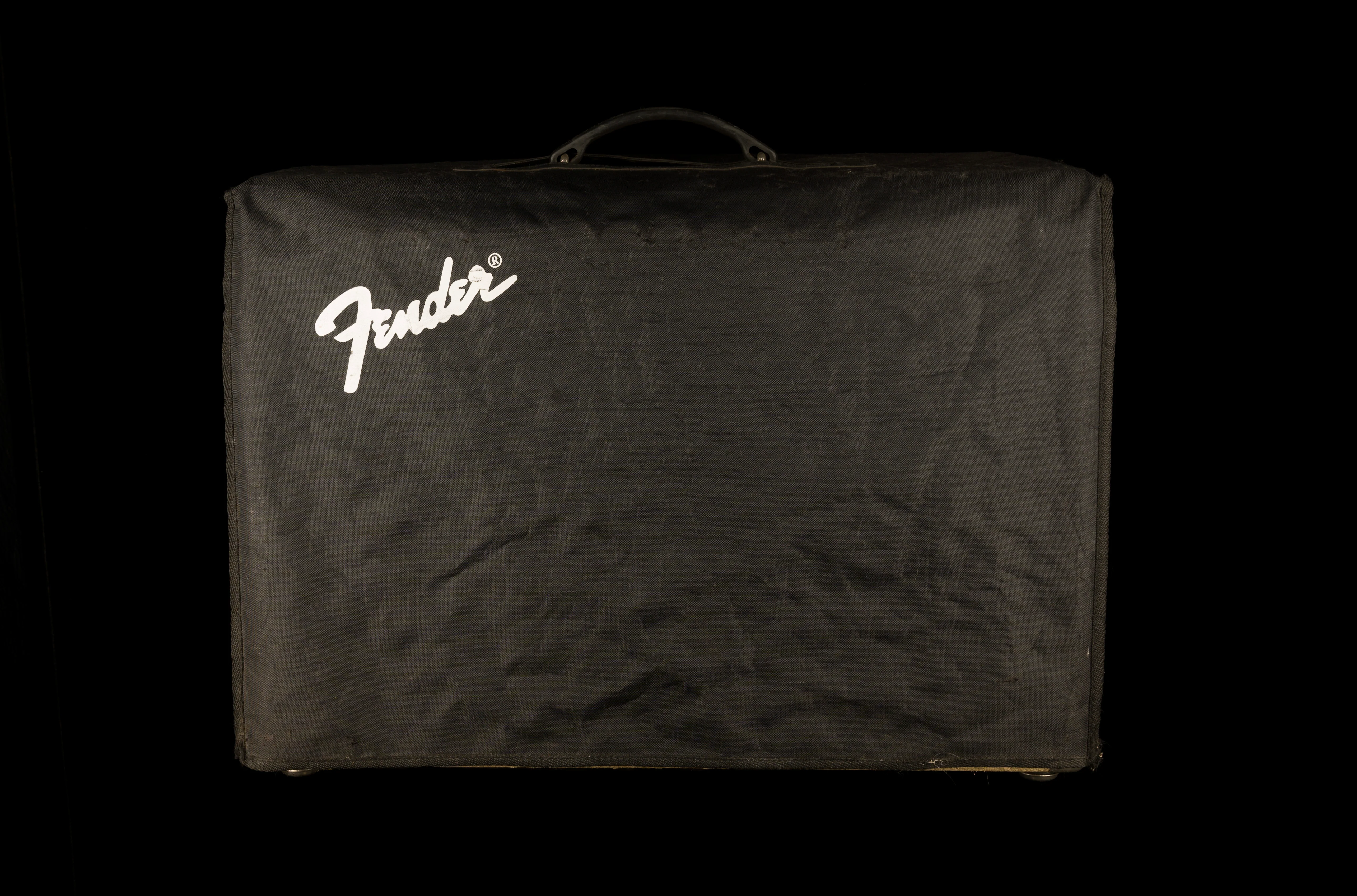 Pre Owned Mike Moody Magic Fender Vibro Deluxe Guitar Amp Combo - Stephen Stern Collection - Image 14
