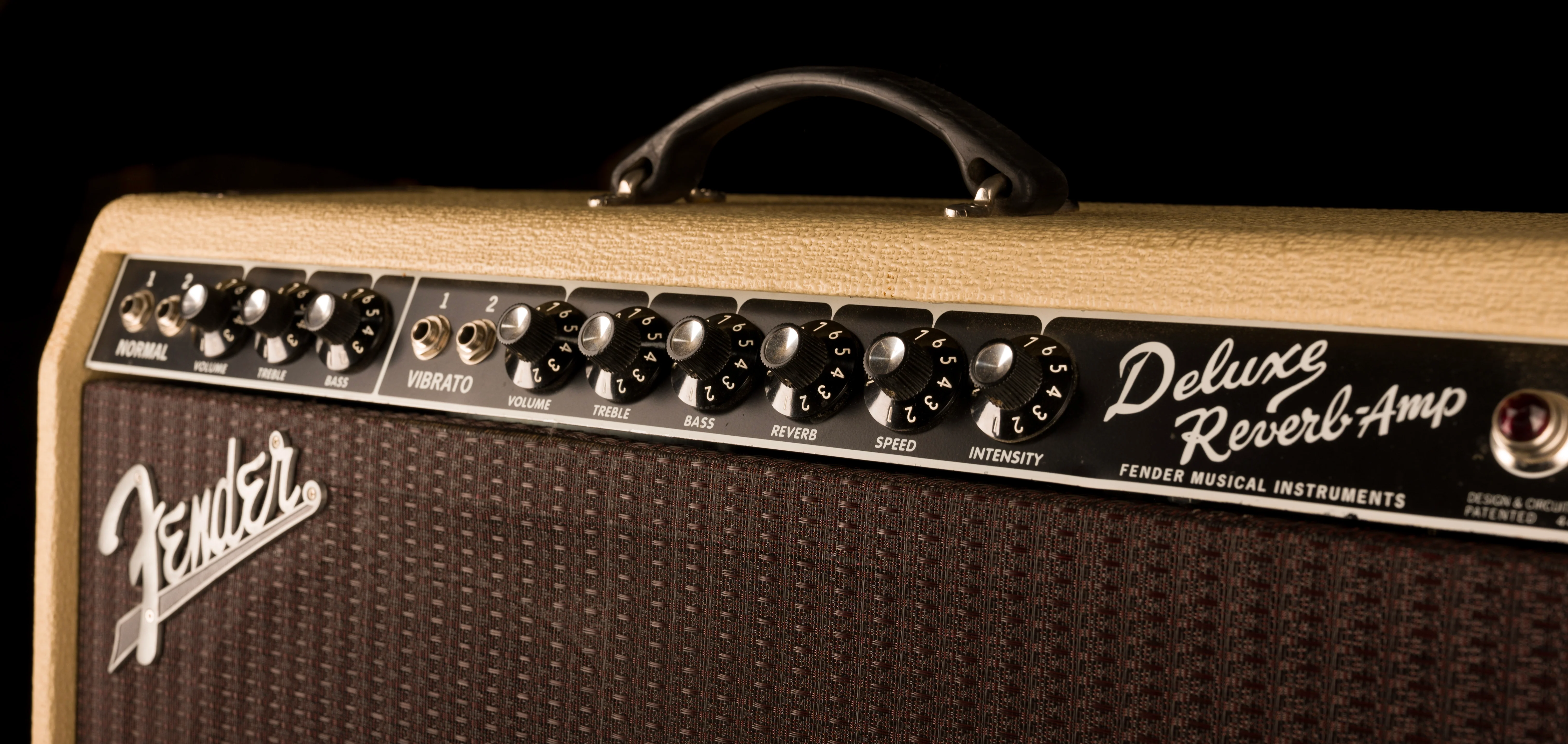 Pre Owned Mike Moody Magic Fender Vibro Deluxe Guitar Amp Combo - Stephen Stern Collection - Image 3