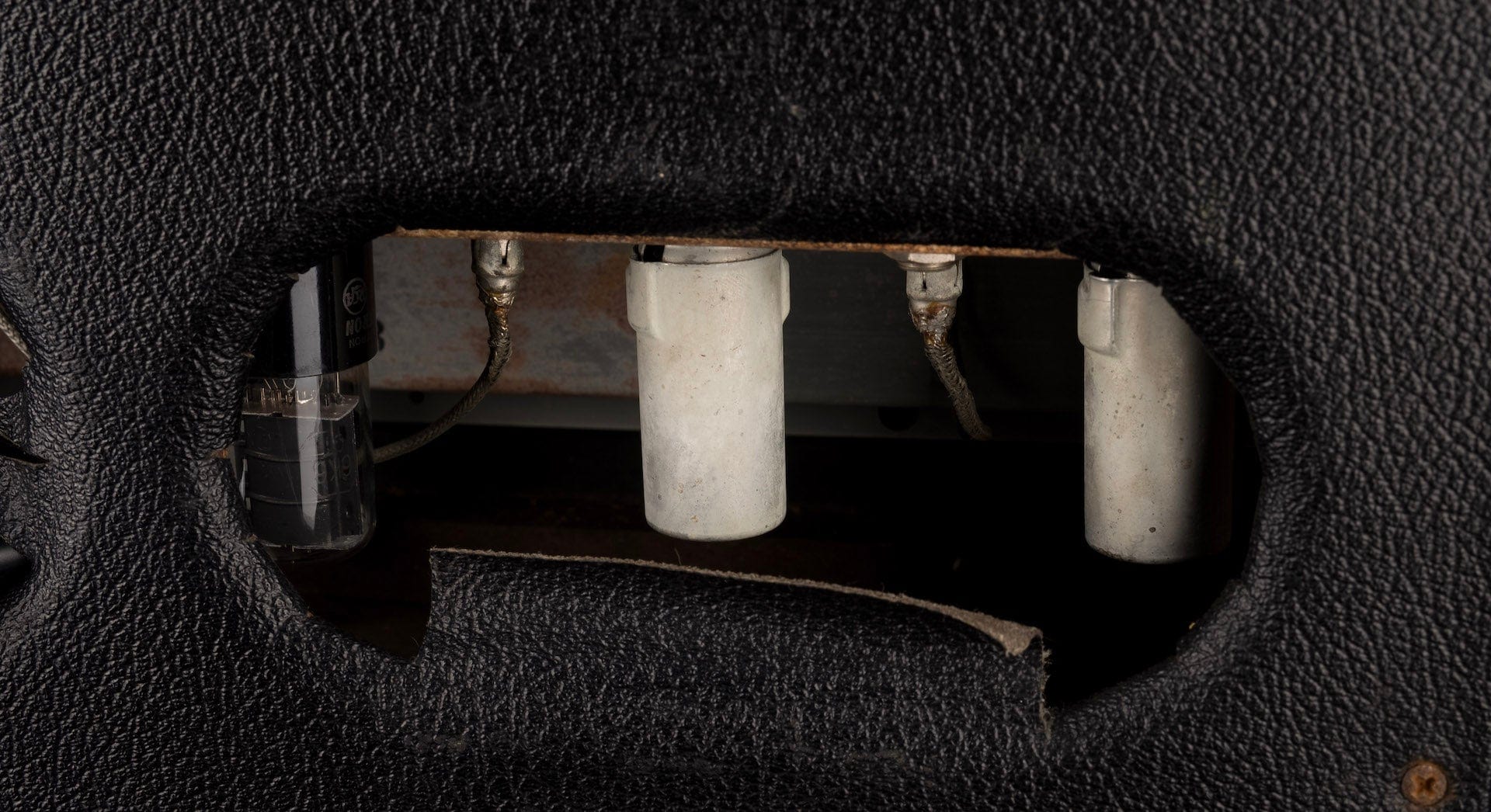 Vintage 1963 Fender Reverb Tank - Black Tolex - Image 7