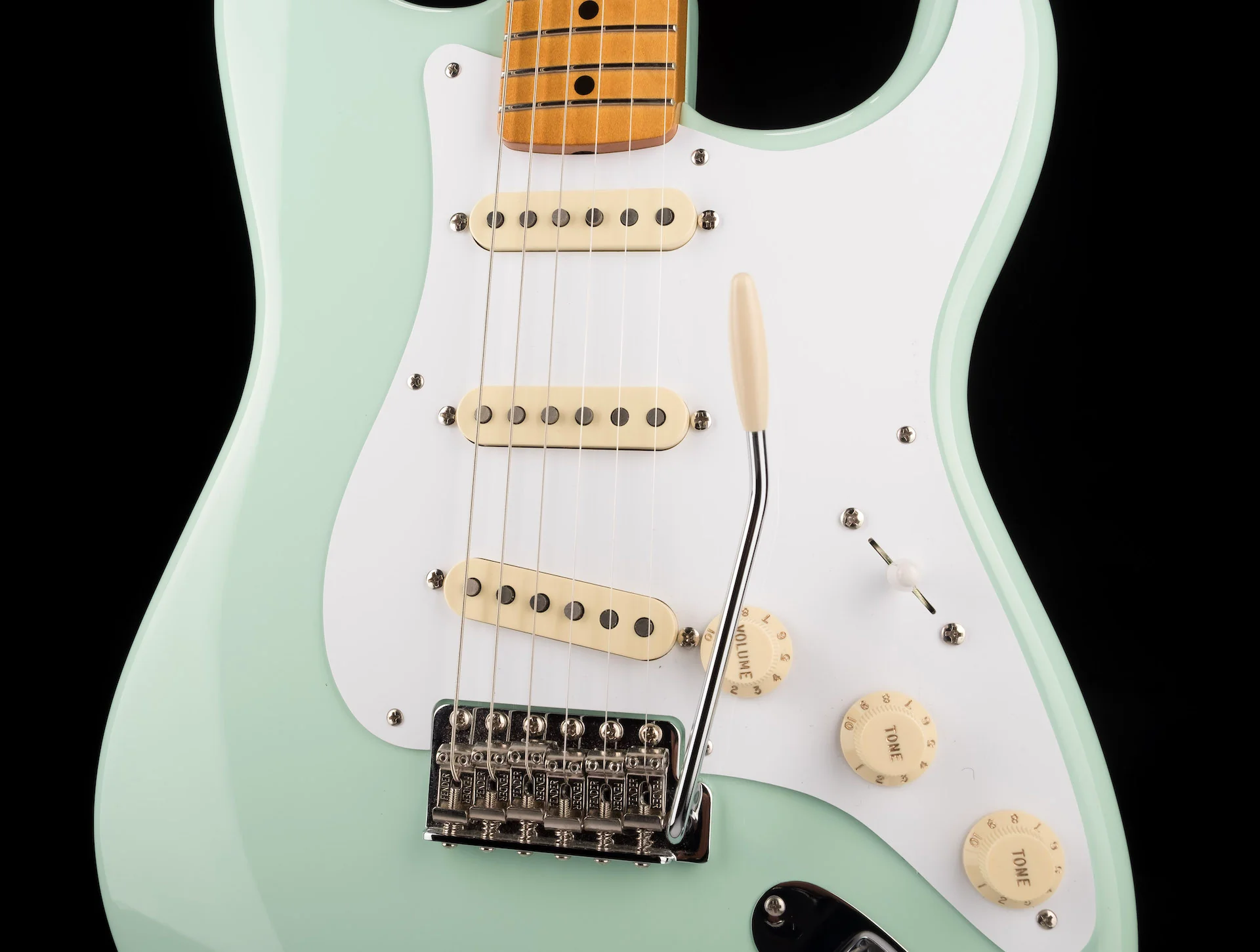 Pre Owned Fender Vintera '50s Strat Seafoam Green With Gig Bag - Image 6