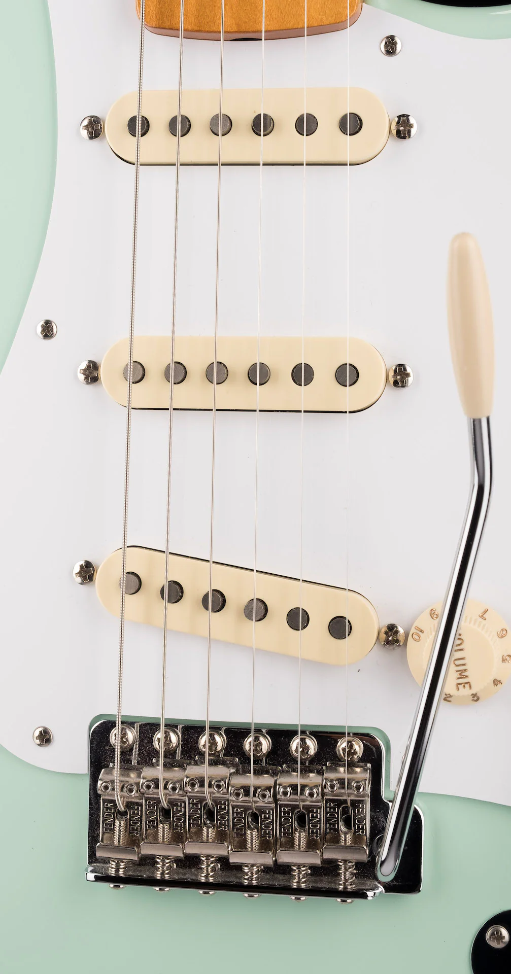 Pre Owned Fender Vintera '50s Strat Seafoam Green With Gig Bag - Image 7