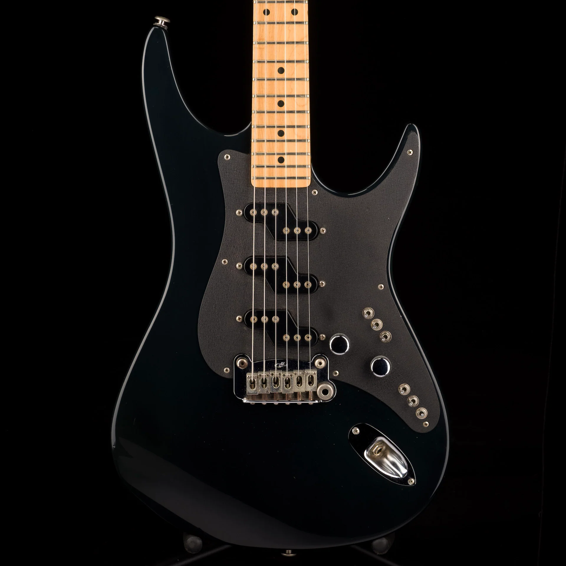 Pre Owned G&L 1990/1991 Comanche VI Black Electric Guitar With OHSC