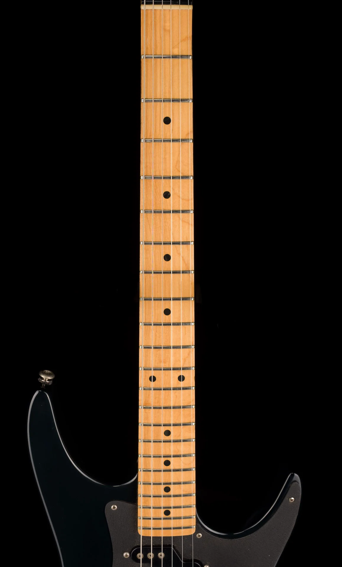Pre Owned G&L 1990/1991 Comanche VI Black Electric Guitar With OHSC - Image 13