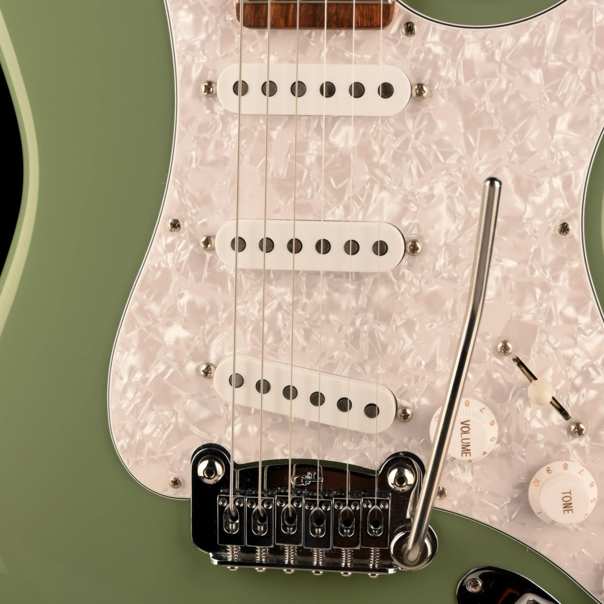 Pre Owned G&L Fullerton Deluxe Legacy Matcha Green Electric Guitar With Gig Bag - Image 4