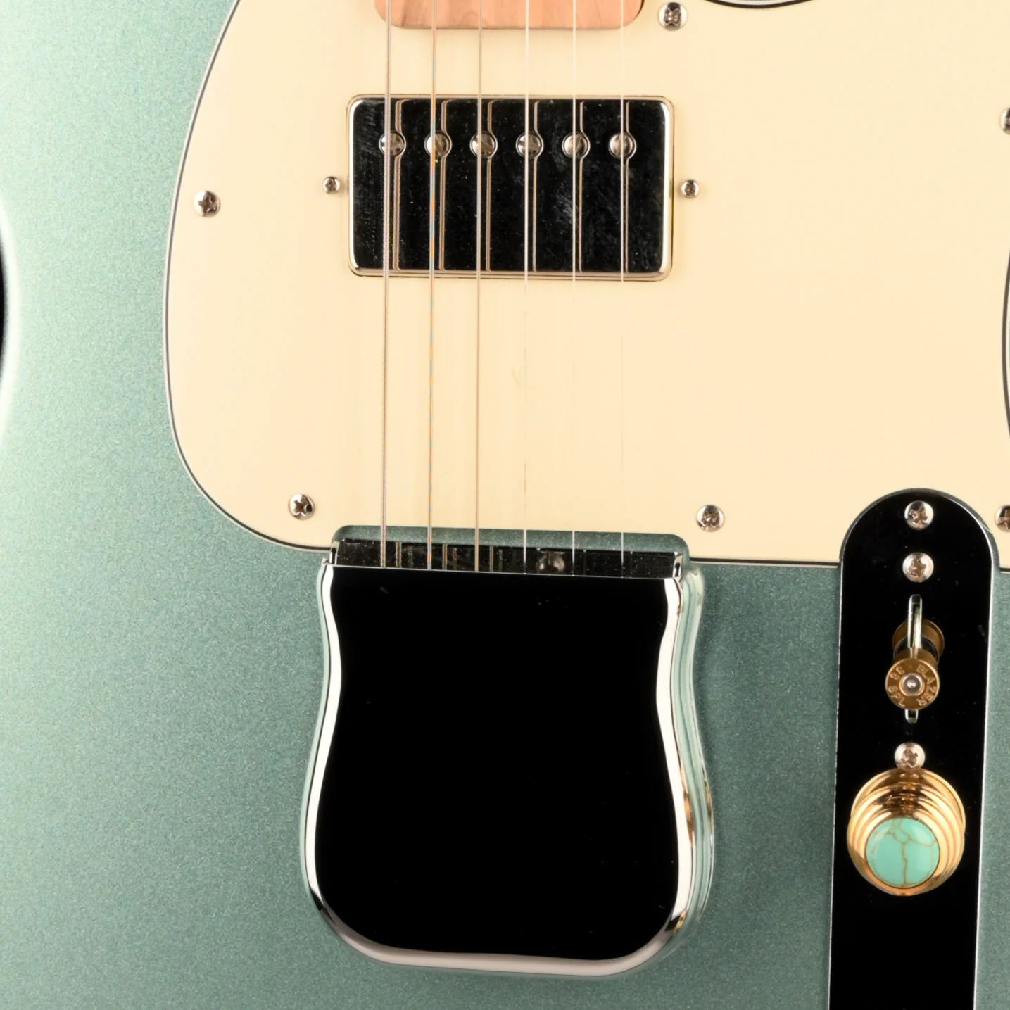 Pre Owned G&L Tribute Series ASAT Classic Bluesboy Ice Blue Metallic With Gig Bag - Image 5