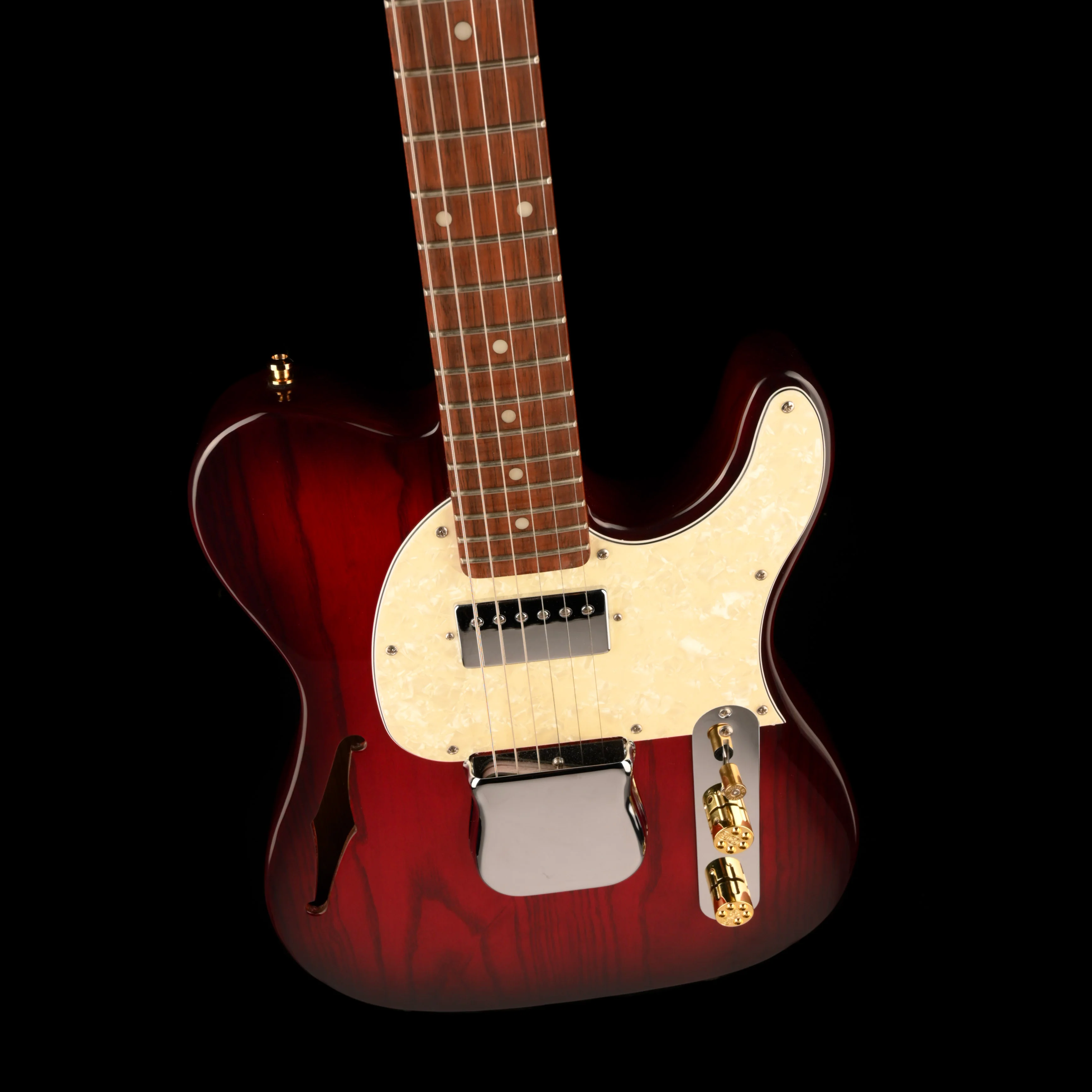 Pre Owned G&L Tribute Series ASAT Classic Thinline Bluesboy Redburst With Gig Bag - Image 4