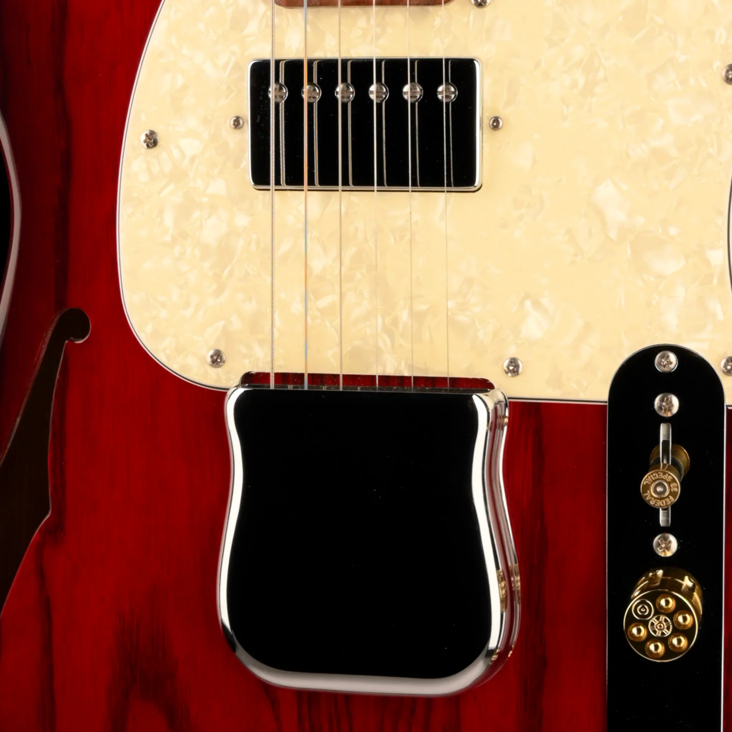 Pre Owned G&L Tribute Series ASAT Classic Thinline Bluesboy Redburst With Gig Bag - Image 5